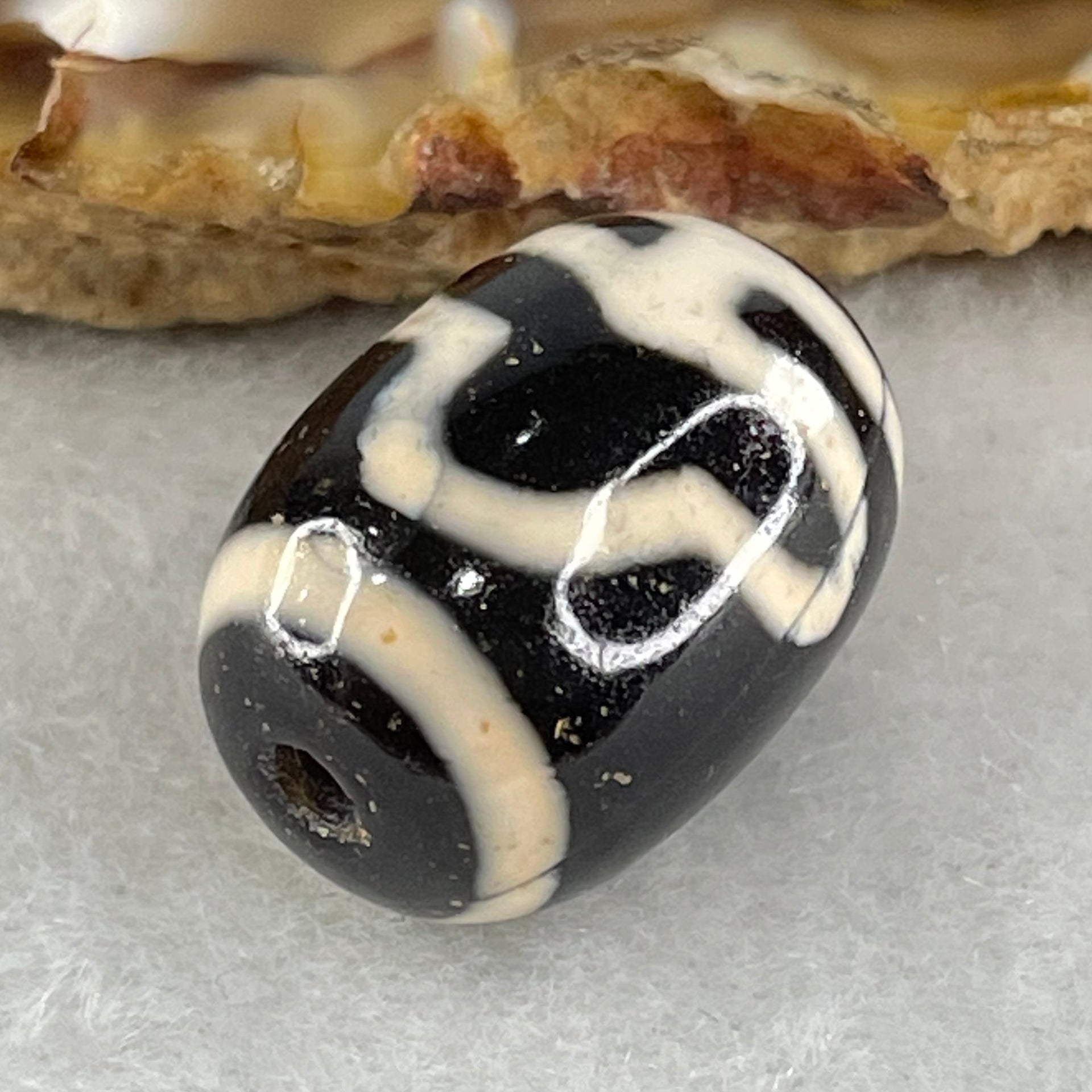 Natural Powerful Tibetan Old Oily Agate Double Bodhi Tree Dzi Bead Heavenly Master (Tian Zhu) 菩提树天珠 4.67g 17.8 by 13.1mm - Huangs Jadeite and Jewelry Pte Ltd