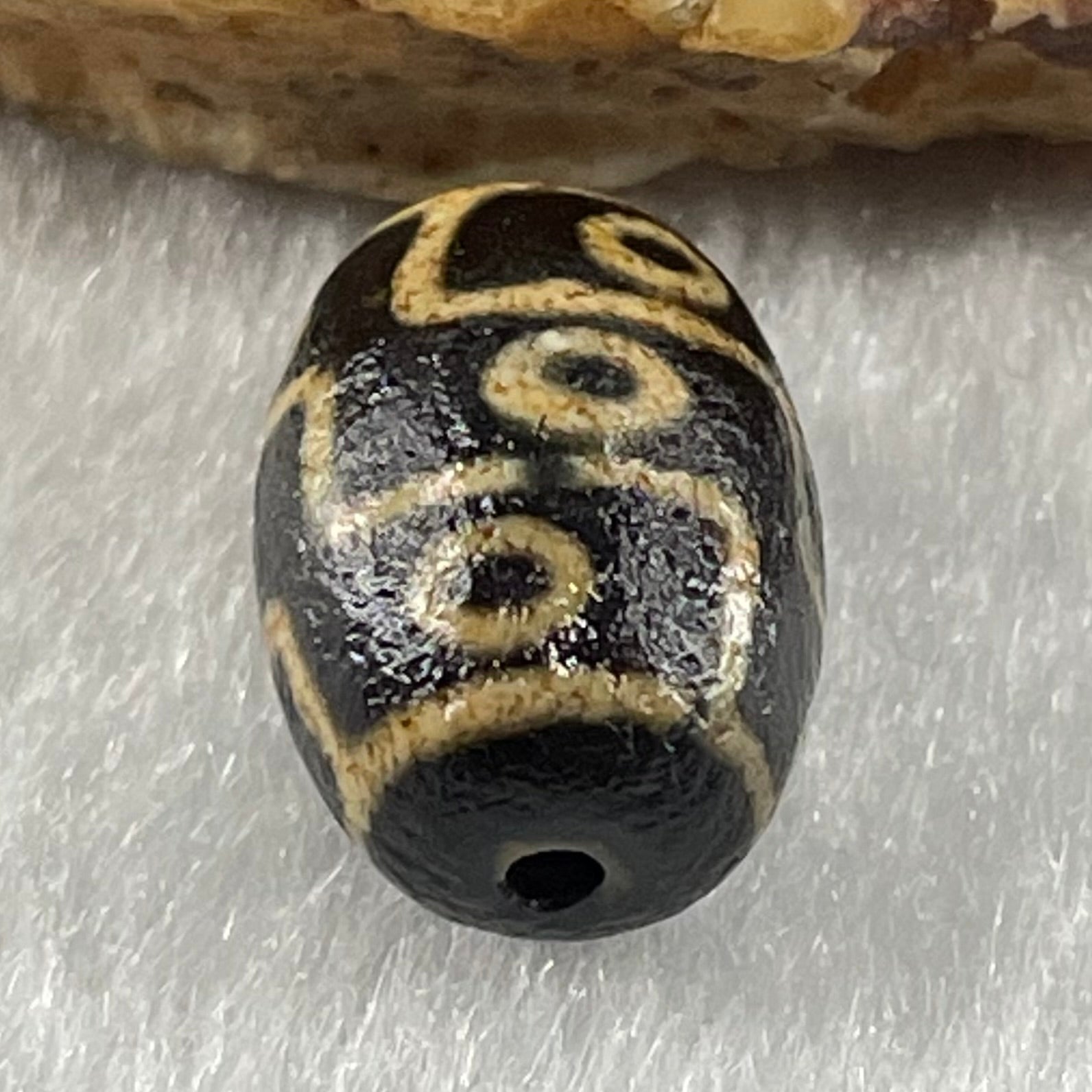 Natural Powerful Tibetan Old Oily Agate 9 Eyes Dzi Bead Heavenly Master (Tian Zhu) 九眼天诛 1.96g 13.6 by 10.0mm - Huangs Jadeite and Jewelry Pte Ltd