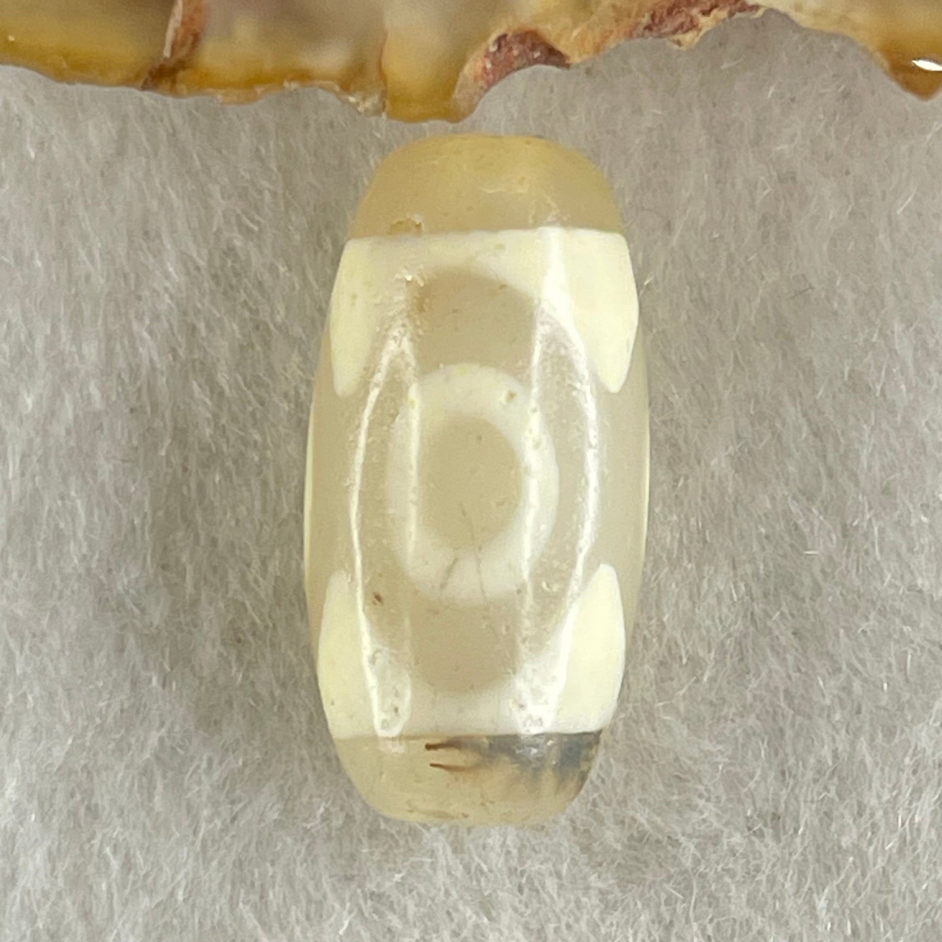 Natural Powerful Tibetan Old Oily Agate 3 Eyes Dzi Bead Heavenly Master (Tian Zhu) 三眼天诛 2.91g 20.1 by 10.1mm - Huangs Jadeite and Jewelry Pte Ltd