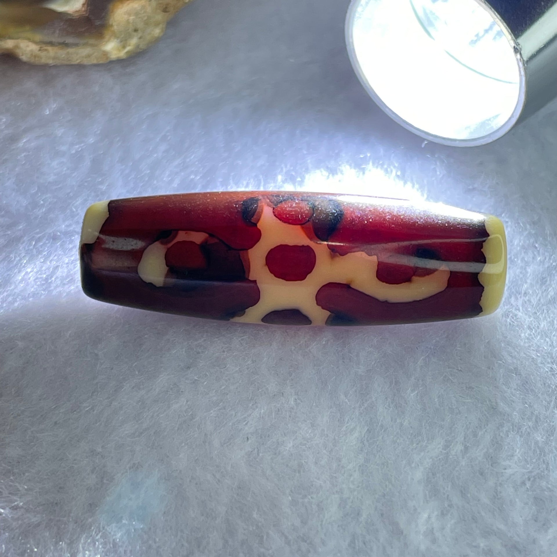 Natural Powerful Tibetan Old Oily Agate 5 Eyes Lightning Dzi Bead Heavenly Master (Tian Zhu) 五眼闪电天珠 8.77g 37.9 by 12.2mm - Huangs Jadeite and Jewelry Pte Ltd