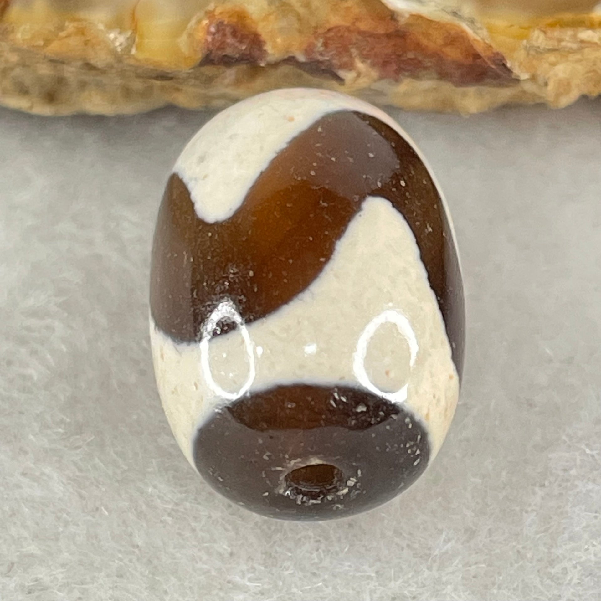 Natural Powerful Tibetan Old Oily Agate Tiger Tooth Daluo Dzi Bead Heavenly Master (Tian Zhu) 虎呀天诛 4.03g 17.0 by 12.4mm - Huangs Jadeite and Jewelry Pte Ltd