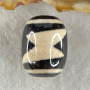 Natural Powerful Tibetan Old Oily Agate 5 Eyes Lightning Dzi Bead Heavenly Master (Tian Zhu) 五眼闪电天珠 4.84g 17.6 by 13.4mm - Huangs Jadeite and Jewelry Pte Ltd