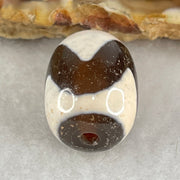 Natural Powerful Tibetan Old Oily Agate Tiger Tooth Daluo Dzi Bead Heavenly Master (Tian Zhu) 虎呀天诛 4.68g 17.5 by 13.2mm - Huangs Jadeite and Jewelry Pte Ltd