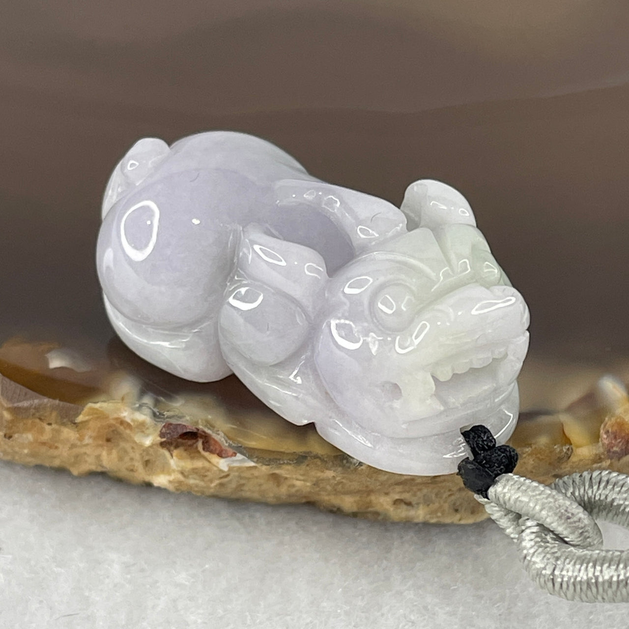 Natural Type A Lavender & Green Jadeite Pixiu Pendant | 100% Untreated Chun Dai Cai Pi Yao Wealth Beast | Dual-Tone Fei Cui Jade Pendant (13.85g | 30.0 × 16.3 × 12.8mm)