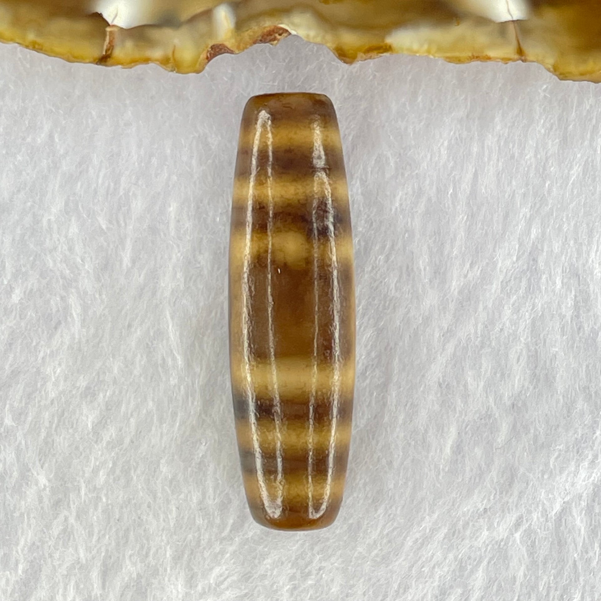 Natural Powerful Tibetan Old Oily Agate Sky Door Serenity 1 Eye Dzi Bead Heavenly Master (Tian Zhu) 一眼天诛 8.19g 39.0 by 11.7mm - Huangs Jadeite and Jewelry Pte Ltd