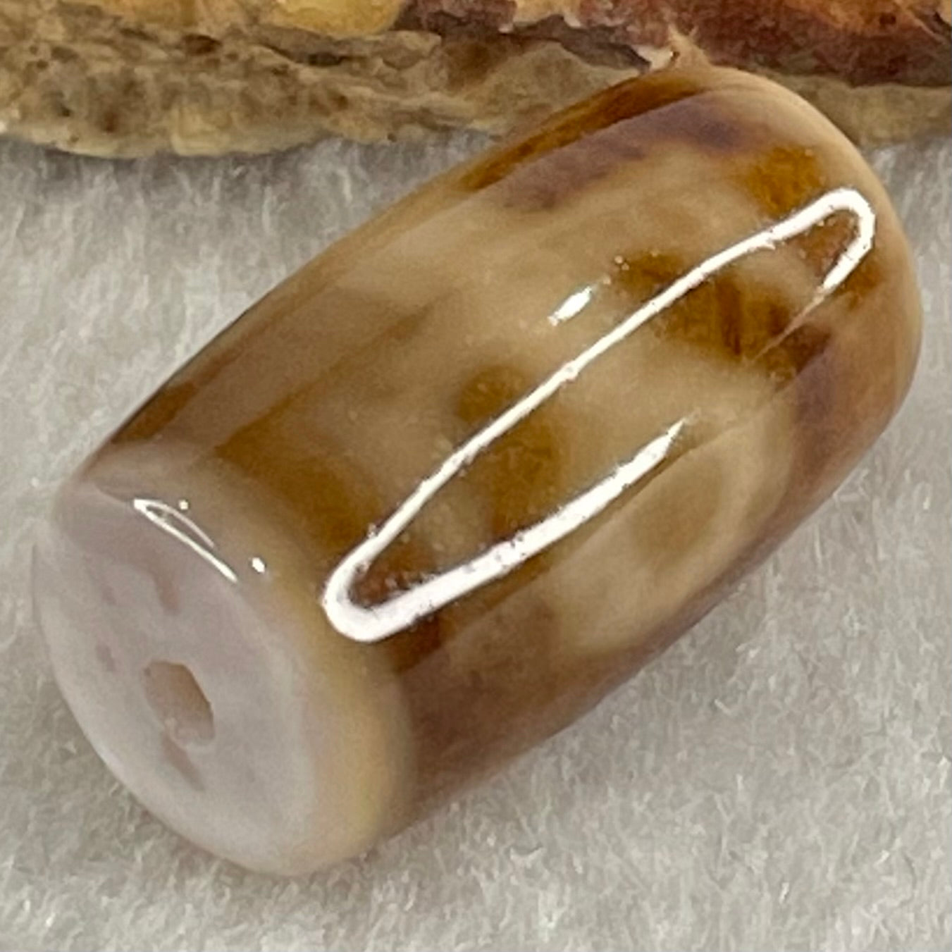 Natural Powerful Tibetan Old Oily Agate Patina Guiren Tairen Human Dzi Bead Totem Amulet Heavenly Master (Tian Zhu) 贵人天诛 4.82g 20.1 by 11.7mm - Huangs Jadeite and Jewelry Pte Ltd