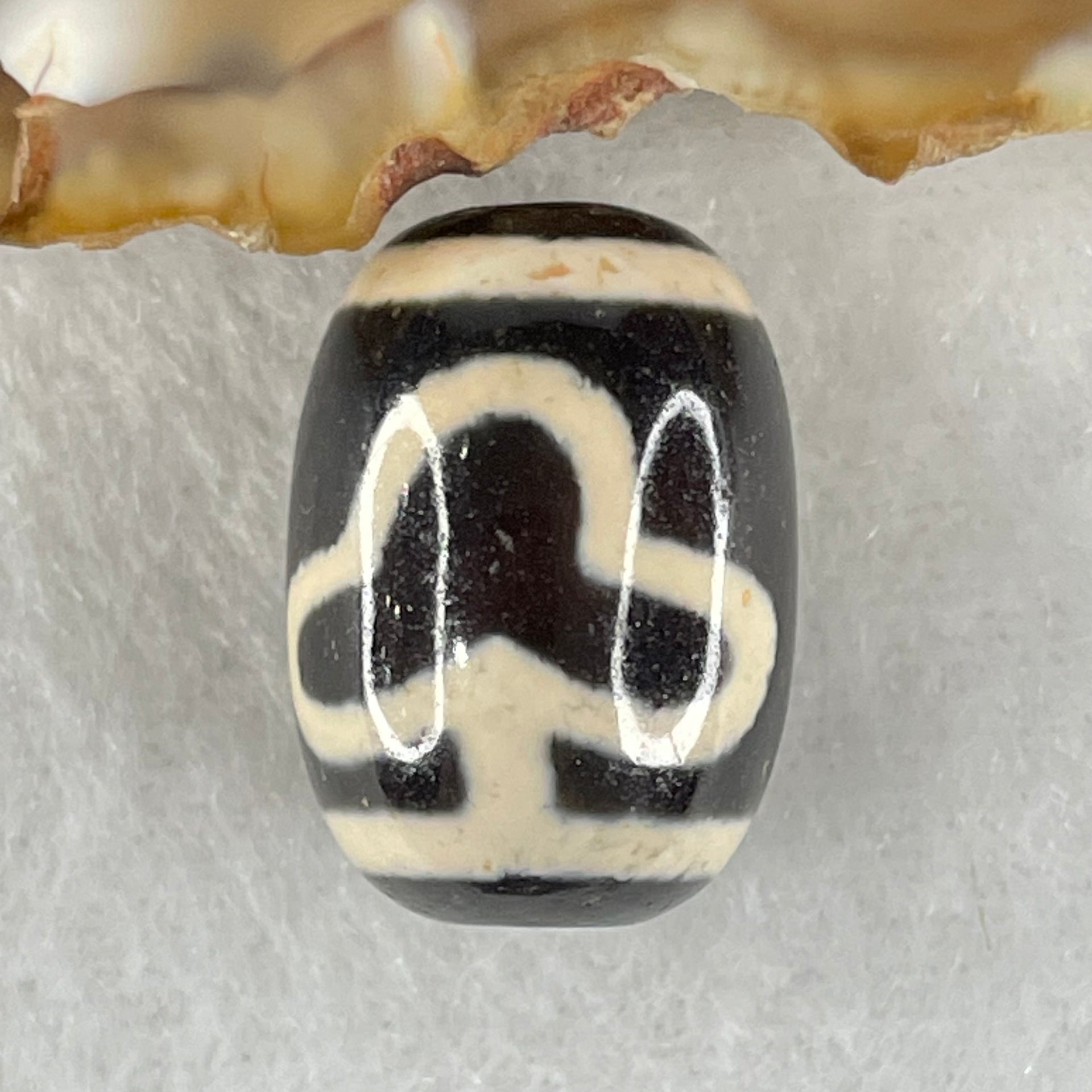 Natural Powerful Tibetan Old Oily Agate Double Bodhi Tree Dzi Bead Heavenly Master (Tian Zhu) 菩提树天珠 4.50g 17.9 by 12.8mm - Huangs Jadeite and Jewelry Pte Ltd