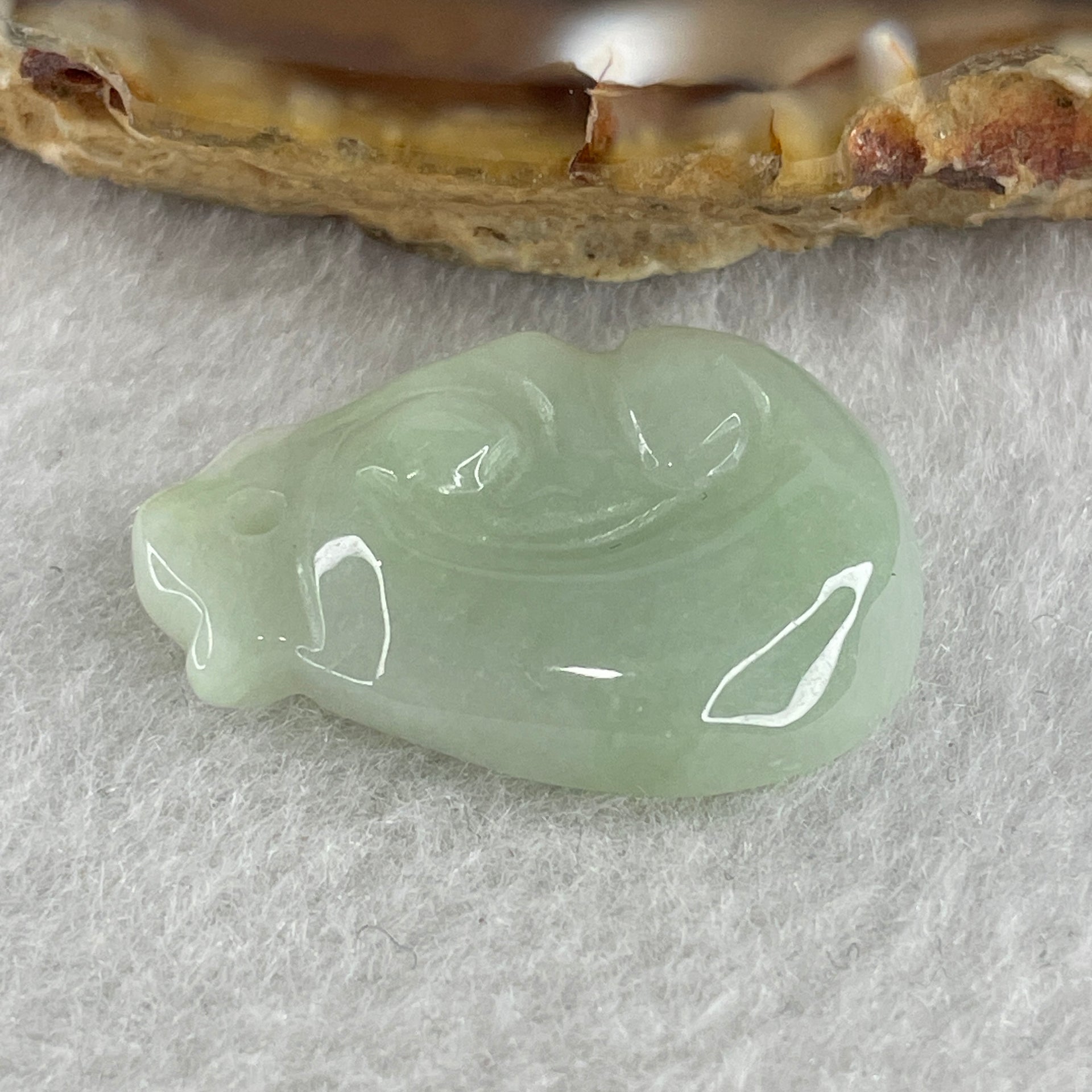 Natural Type A Green Jadeite Ruyi Pendant Charm 4.73g 25.5 by 18.3 by 5.9mm - Huangs Jadeite and Jewelry Pte Ltd