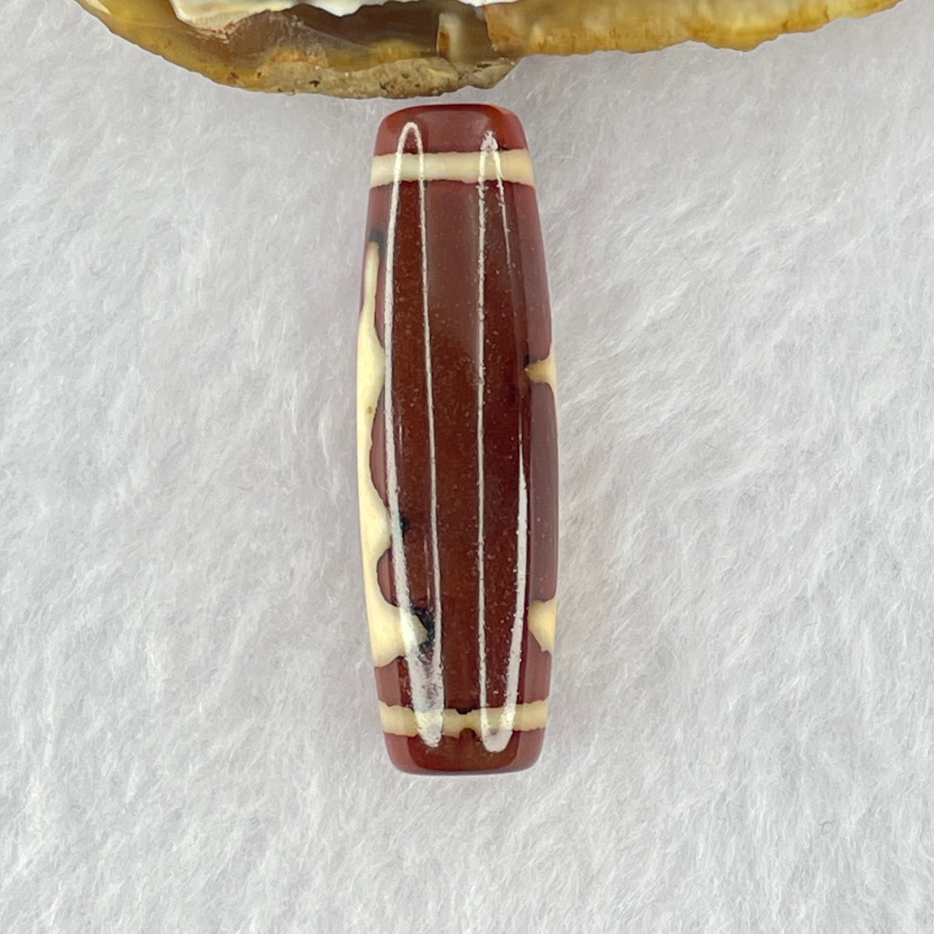 Natural Powerful Tibetan Old Oily Red and Yellowish White Agate Guan Yin Dzi Bead Heavenly Master (Tian Zhu) 观音天诛 8.04g 38.2 by 11.6mm - Huangs Jadeite and Jewelry Pte Ltd