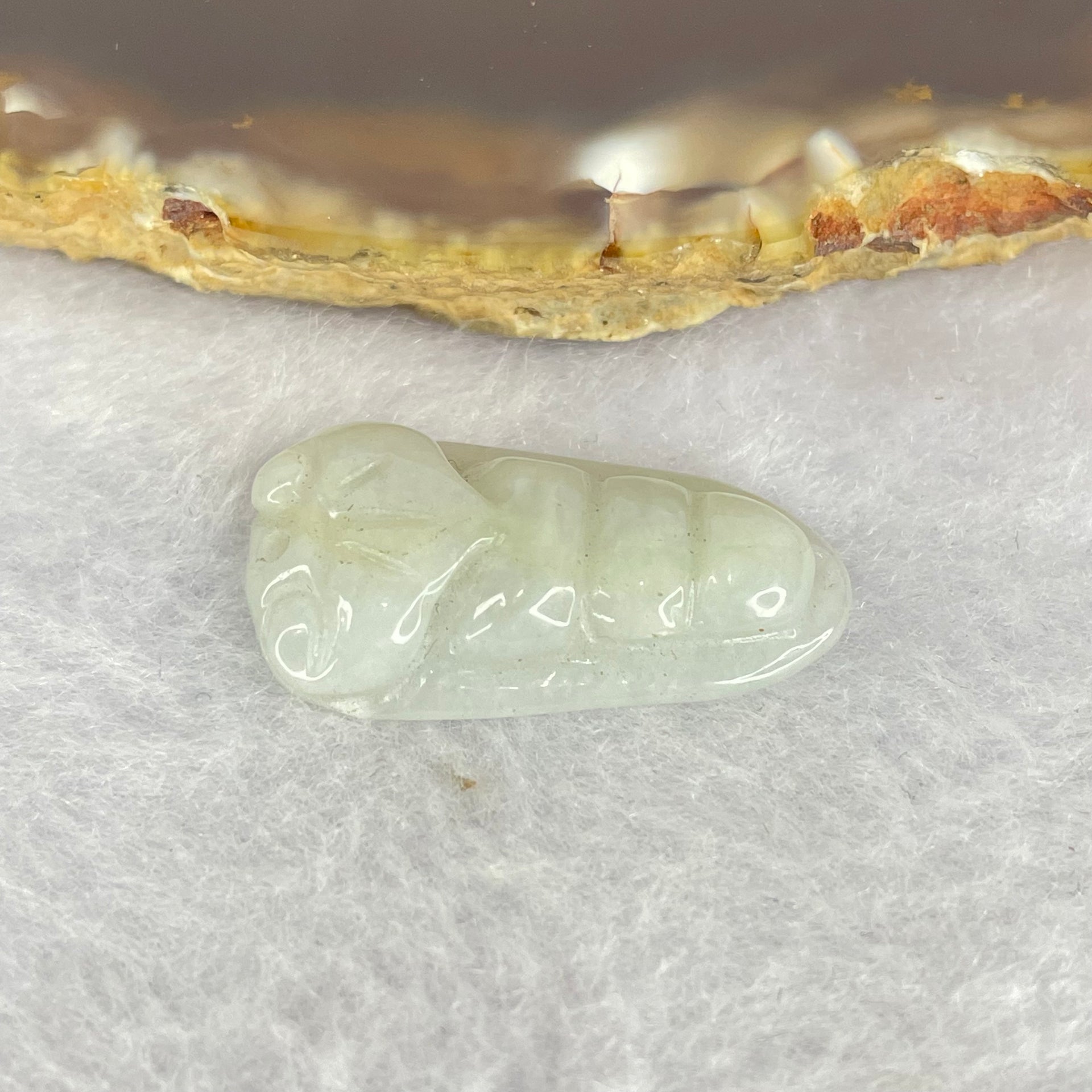 Type A Green Pea Pod Jadeite 3.21g by 13.8 by 26.0 by 4.9mm - Huangs Jadeite and Jewelry Pte Ltd