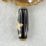 Natural Powerful Tibetan Old Oily Monkey Agate Dzi Bead Heavenly Master (Tian Zhu) 猴天珠 9.14g 37.8 by 12.5mm - Huangs Jadeite and Jewelry Pte Ltd