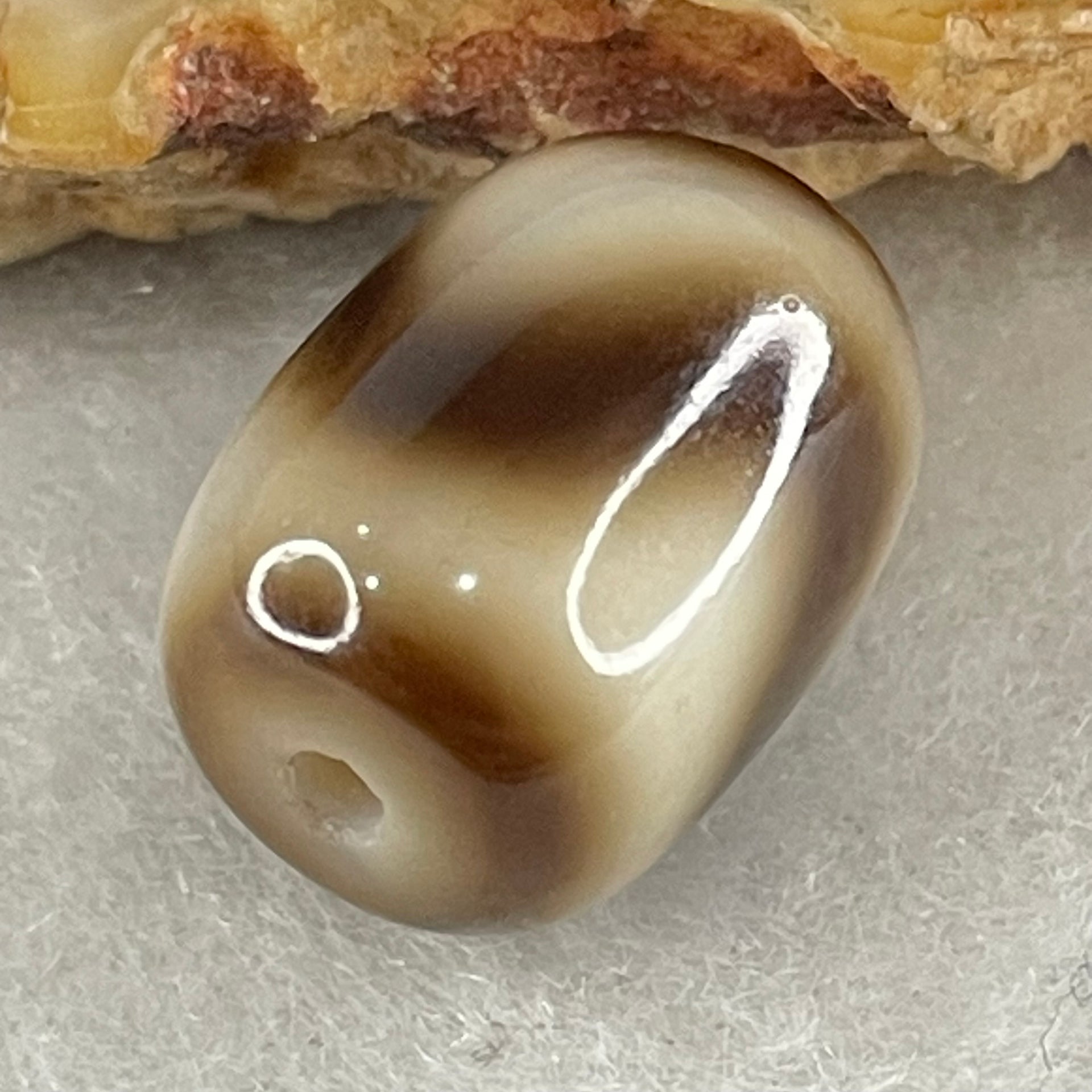 Natural Powerful Tibetan Old Oily Agate Tiger Tooth Daluo Dzi Bead Heavenly Master (Tian Zhu) 2.38g 13.7 by 10.4mm - Huangs Jadeite and Jewelry Pte Ltd