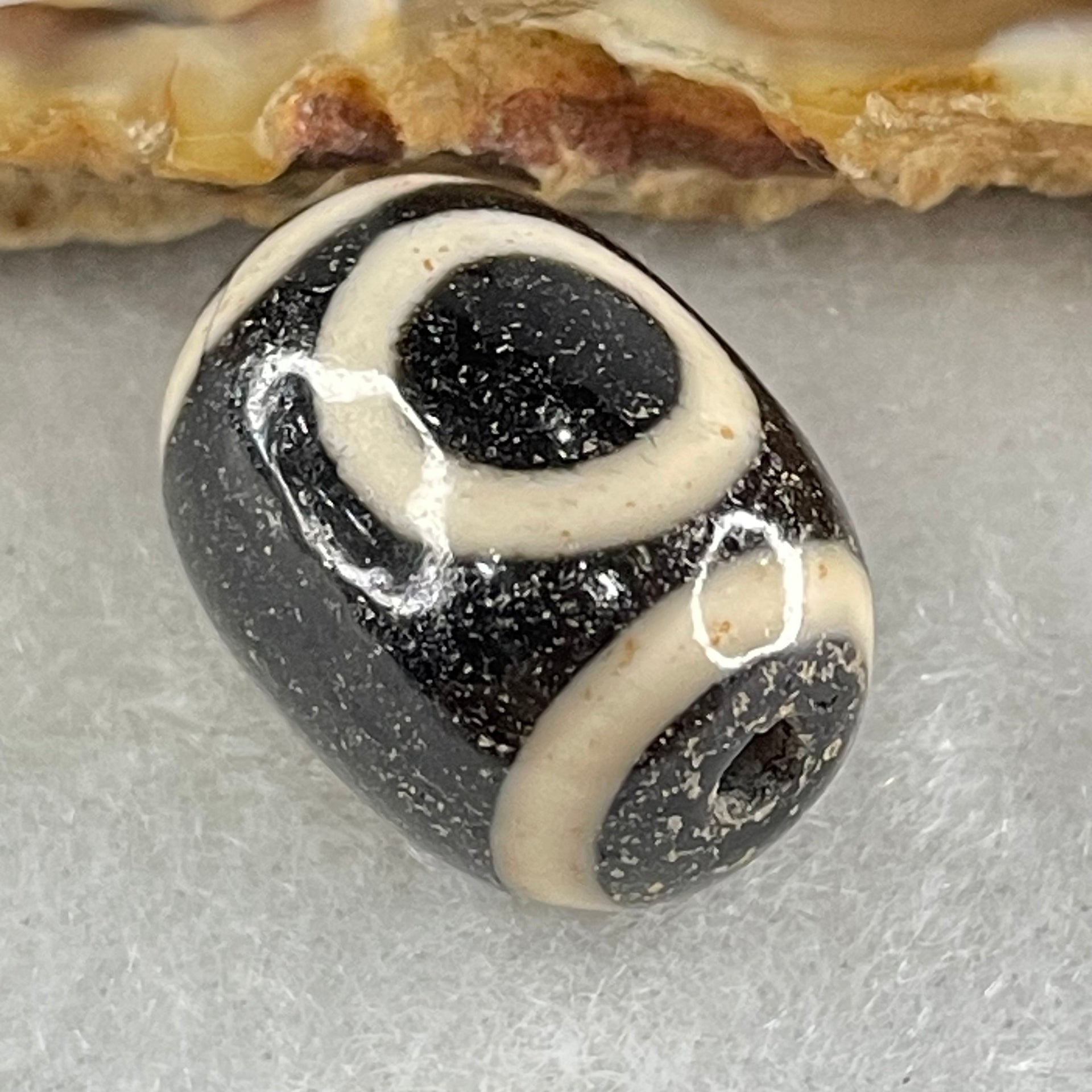 Natural Powerful Tibetan Old Oily Agate 1 Eye With Swastika Dzi Bead (Hotu Dzi) 4.4g 17.6 by 13.1mm - Huangs Jadeite and Jewelry Pte Ltd