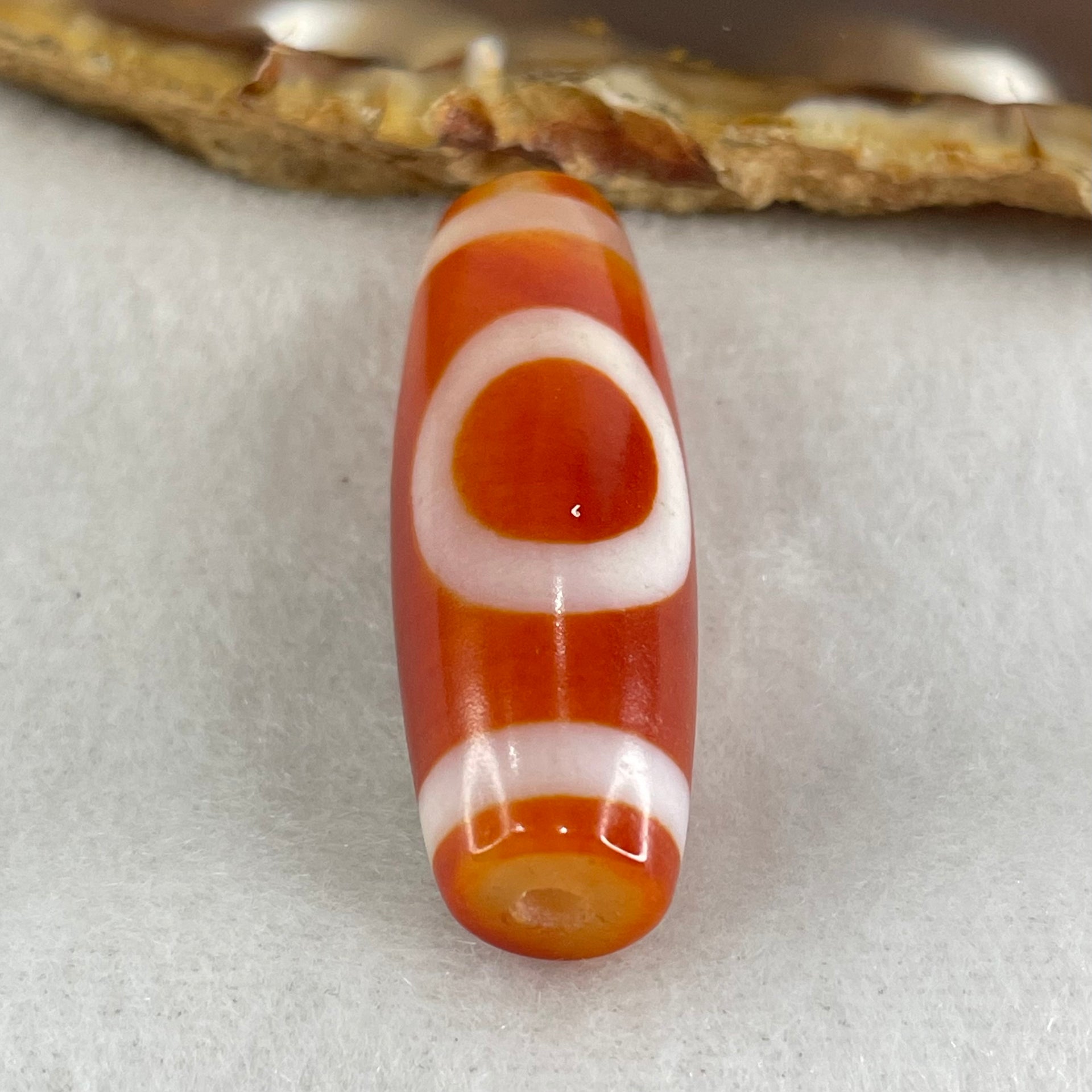 Natural Powerful Tibetan Old Oily Red White Agate One Eye Gold Metal Element Dzi Bead Heavenly Master (Tian Zhu) 一眼金天珠 9.71g 37.8 by 12.9mm - Huangs Jadeite and Jewelry Pte Ltd
