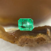 Natural Colombia Green Emerald (Beryl) Cut-Cornered Rectangular step cut 0.64ct 4.9 by 4.7 by 3.7mm - Huangs Jadeite and Jewelry Pte Ltd