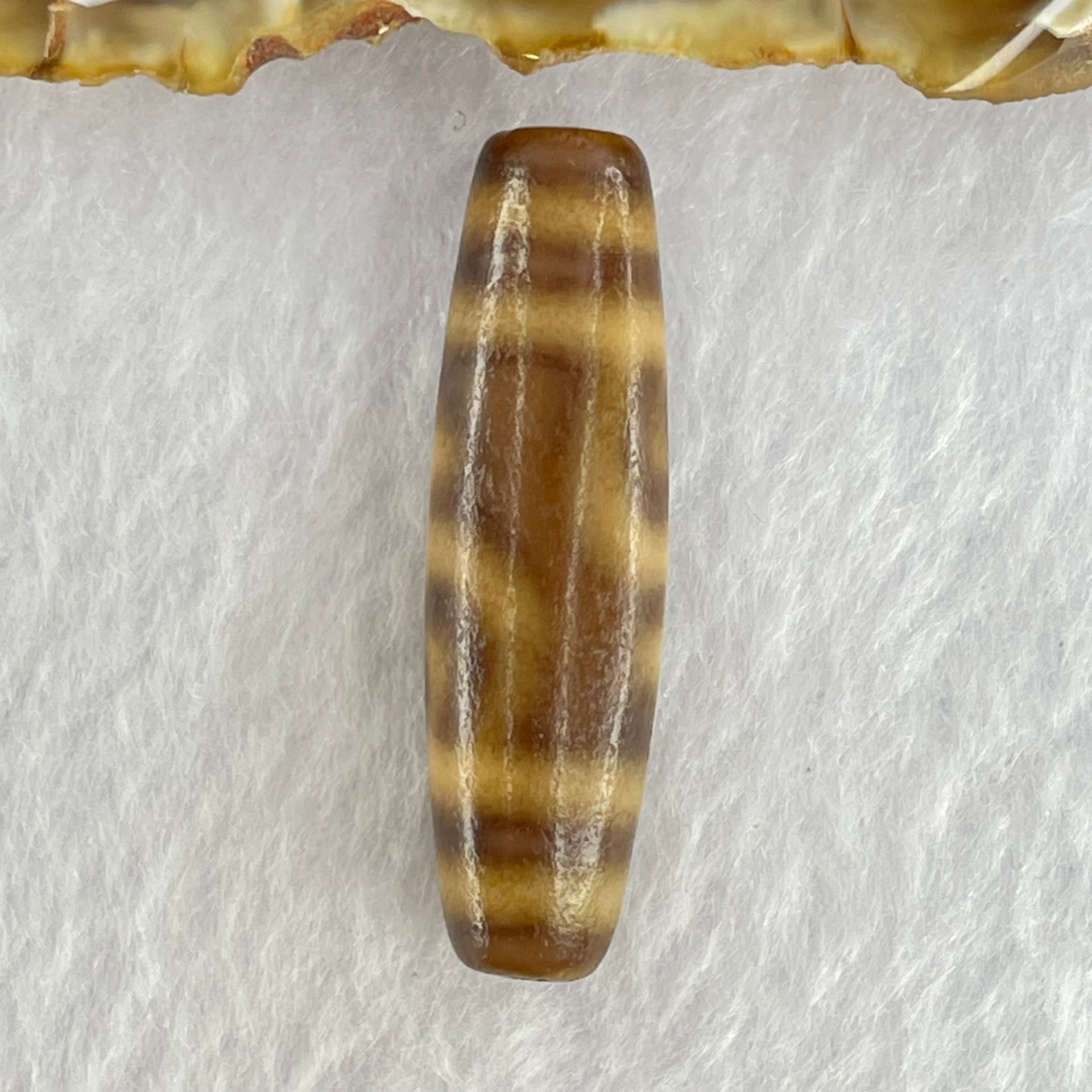 Natural Powerful Tibetan Old Oily Agate Double Nectar Vessel Dzi Bead Heavenly Master (Tian Zhu) 花蜜容器眼天珠 7.49g 39.3 by 11.3mm - Huangs Jadeite and Jewelry Pte Ltd