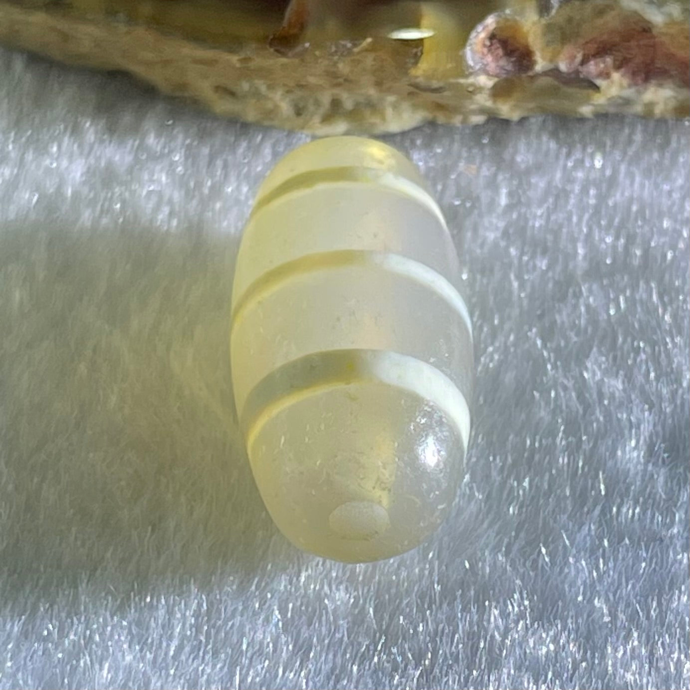 Natural Powerful Tibetan Old Oily Agate 3-Lines Dzi Bead Heavenly Master (Tian Zhu) 三行天诛 3.34g 20.1 by 10.6mm - Huangs Jadeite and Jewelry Pte Ltd