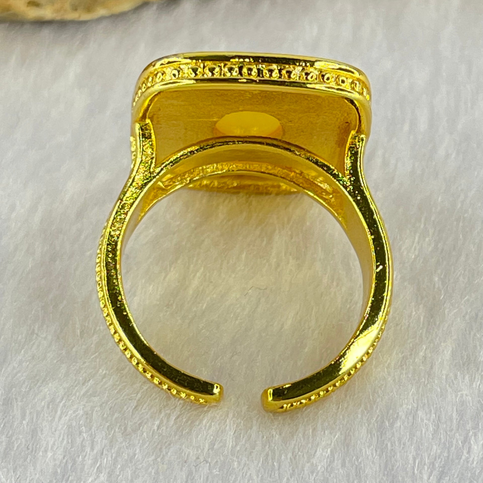 Natural Butterscotch Amber in  Sliver Gold Color Ring (Adjustable Size) 7.21g 10.1 by 6.5 by 3.5mm - Huangs Jadeite and Jewelry Pte Ltd
