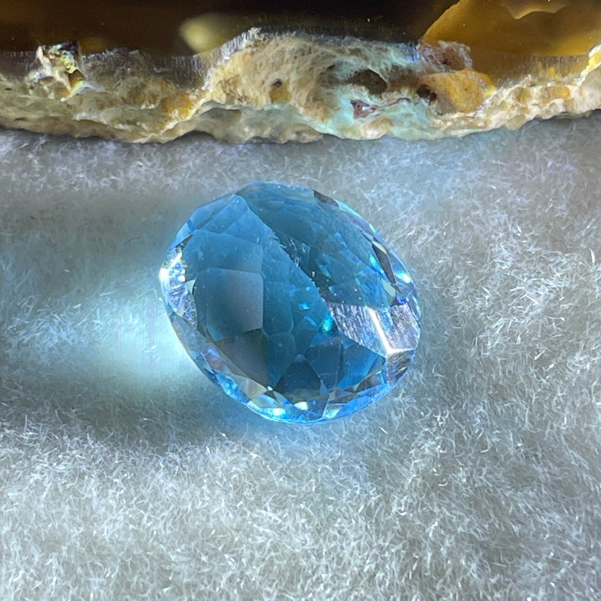 Natural Sky Blue Topaz Oval Shape 10.39ct 14.8 by 11.6 by 7.2mm - Huangs Jadeite and Jewelry Pte Ltd