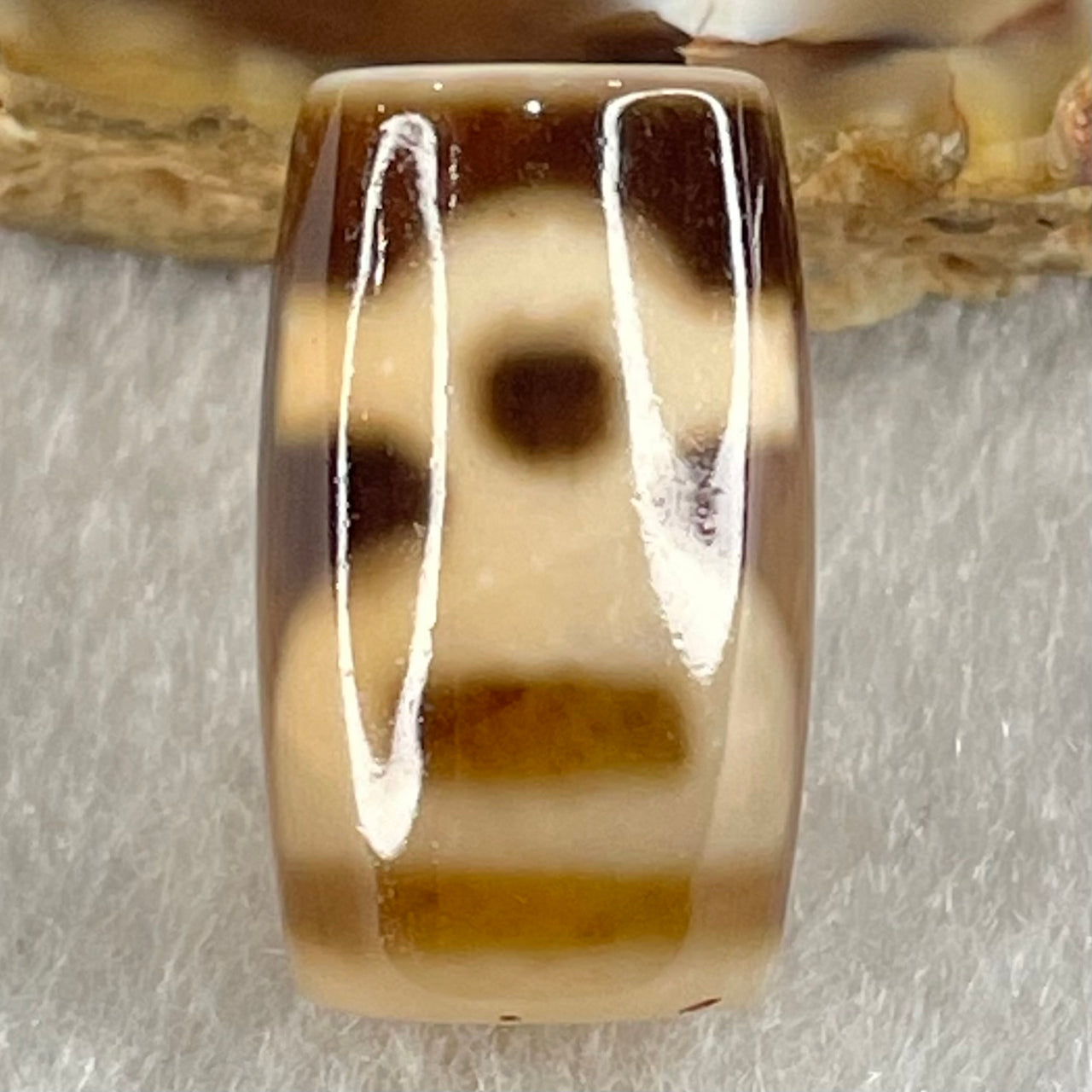 Natural Powerful Tibetan Old Oily Agate Double Cai Shen Dzi Bead Heavenly Master (Tian Zhu) 双财神长天珠 4.72g 19.7 by 11.8mm - Huangs Jadeite and Jewelry Pte Ltd