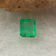 Natural Colombia Vivid Green Emerald (Beryl) Cut-Cornered Rectangular Step cut 0.40ct 4.3 by 3.7 by 2.8mm - Huangs Jadeite and Jewelry Pte Ltd