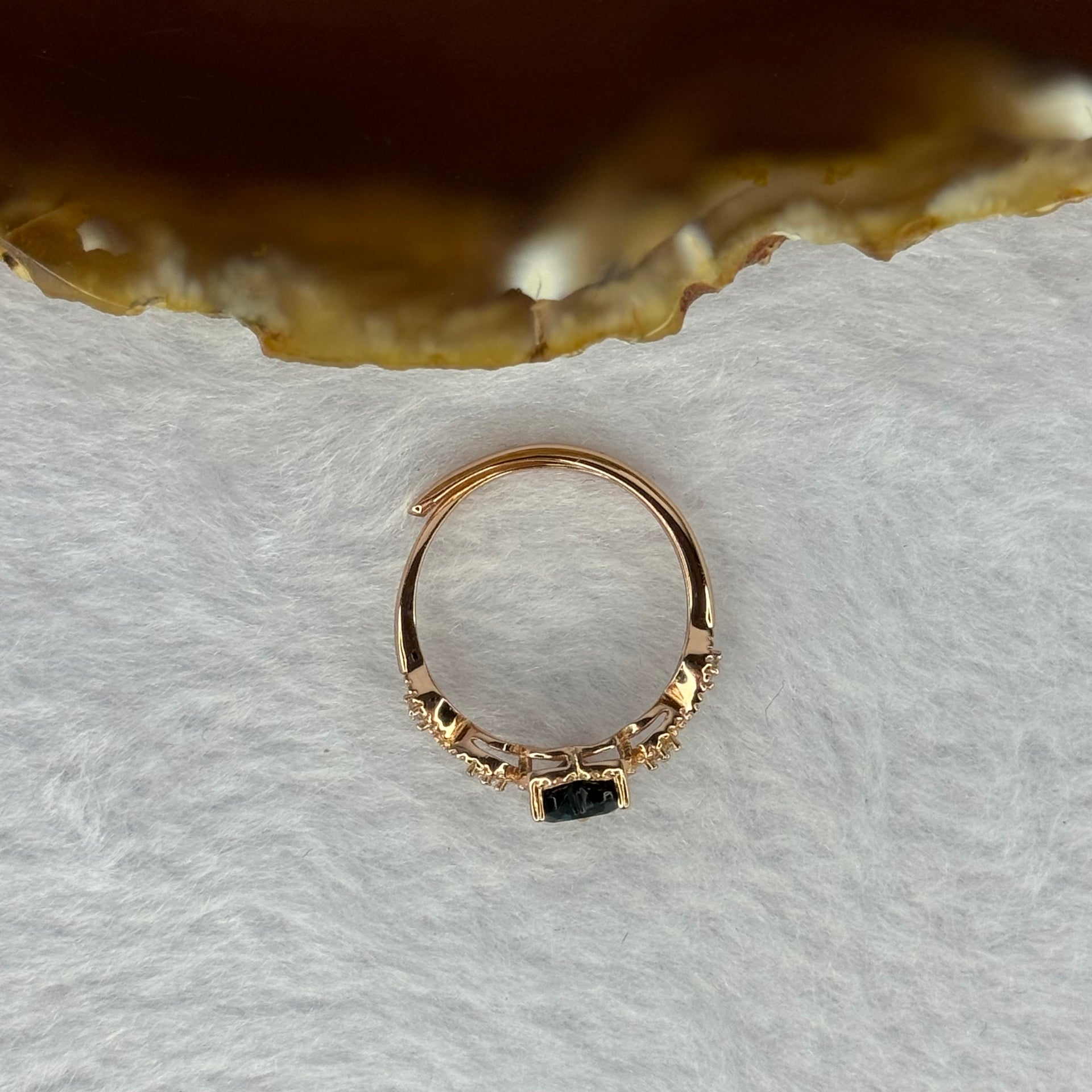 Natural Blue Sapphire in 925 Sliver Rose Gold Color Ring (Adjustable Size) 1.71g 6.2 by 5.1 by 3.8mm - Huangs Jadeite and Jewelry Pte Ltd