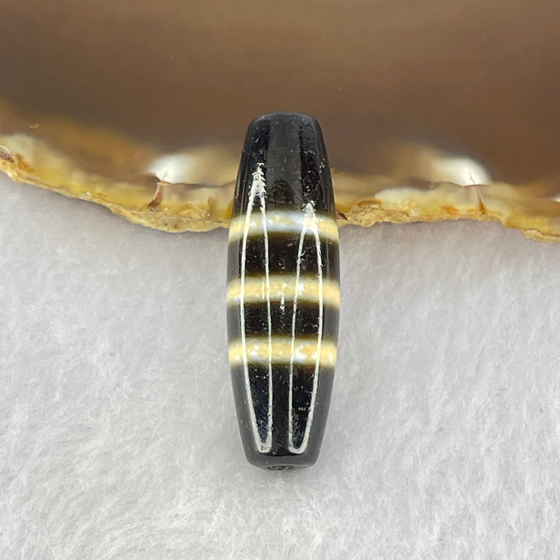 Natural Powerful Tibetan Old Oily Agate 3-Lines Dzi Bead Heavenly Master (Tian Zhu) 8.17g 38.1 by 12.2mm - Huangs Jadeite and Jewelry Pte Ltd