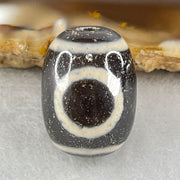 Natural Powerful Tibetan Old Oily Agate 1 Eye With Swastika Dzi Bead (Hotu Dzi) 4.58g 17.5 by 13.0mm - Huangs Jadeite and Jewelry Pte Ltd