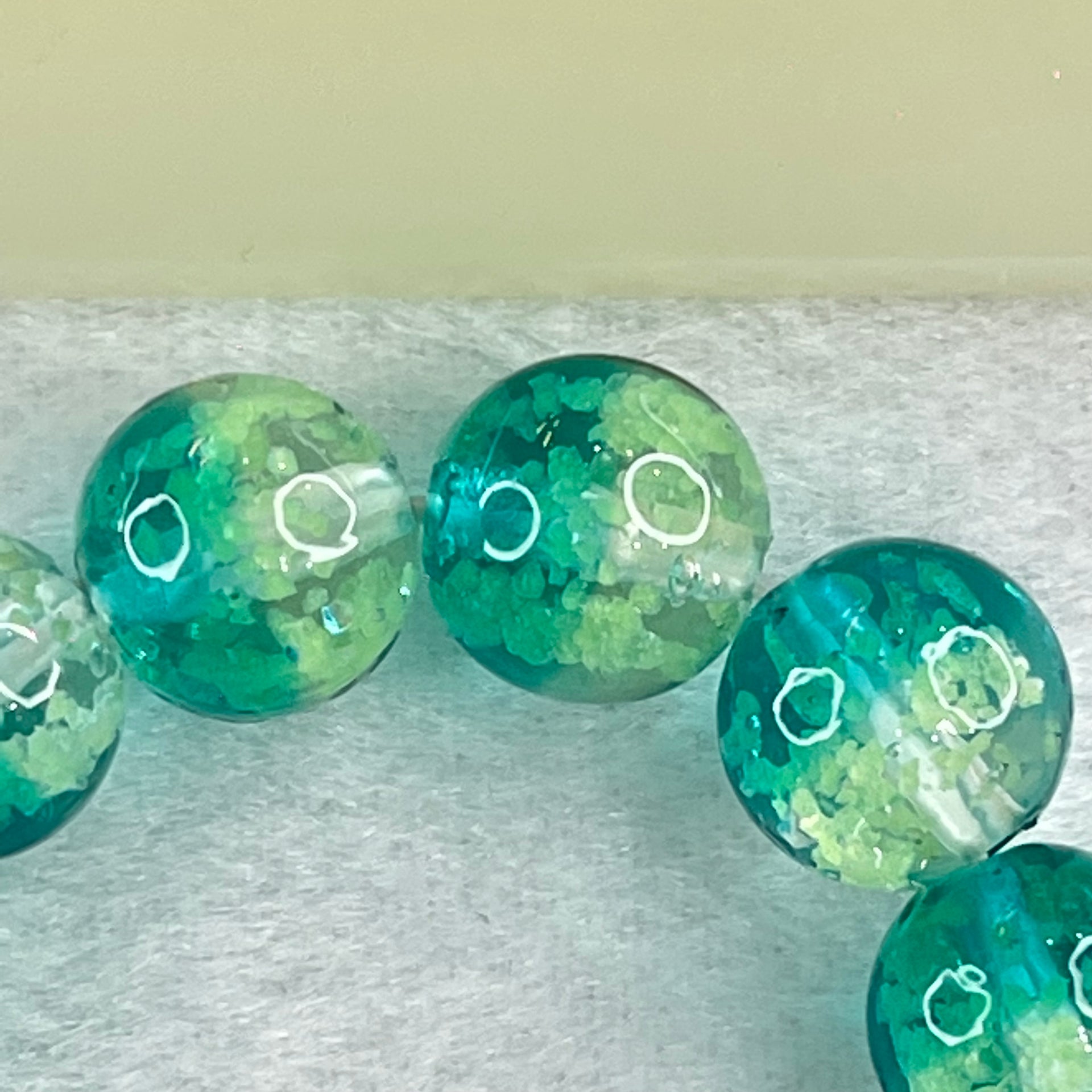 Blueish Green with Yellow Beads Glass Bracelets 27.06g 11cm 12.1mm 12 Beads - Huangs Jadeite and Jewelry Pte Ltd