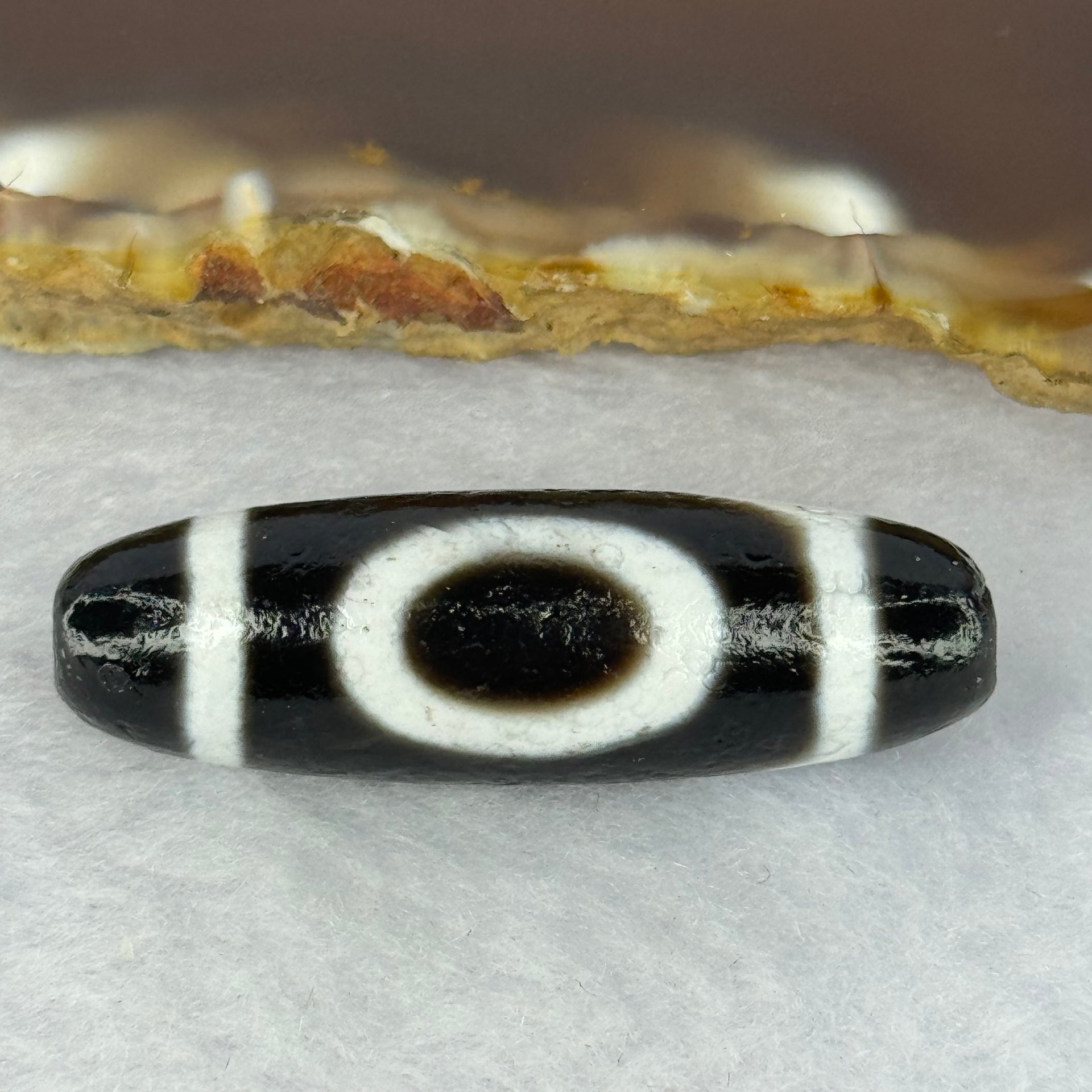 Natural Powerful Tibetan Old Oily Agate 1 Eye With Mountain Support Dzi Bead Heavenly Master (Tian Zhu) 一眼靠天珠 7.14g 36.8 by 11.9mm - Huangs Jadeite and Jewelry Pte Ltd