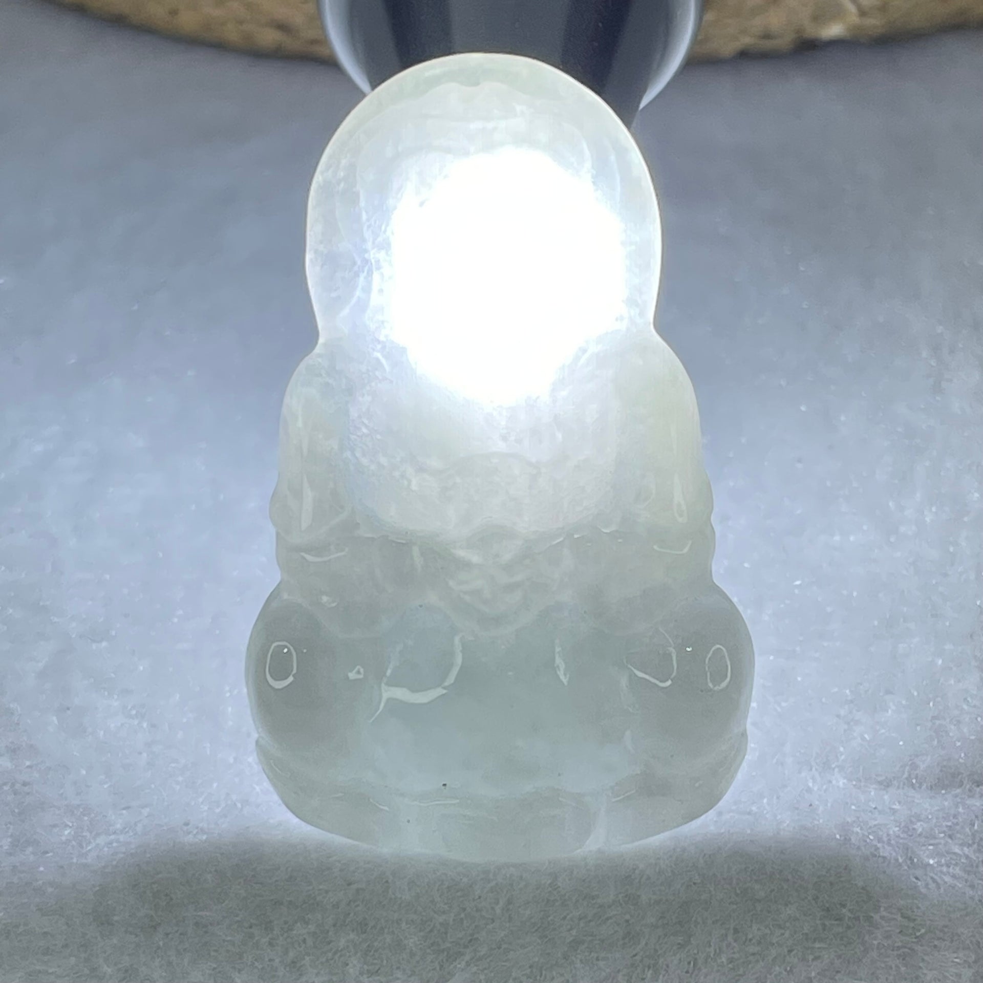 Type A Green Jadeite Guan Yin Pendant 8.30g  41.0 by 25.5 by 5.1mm - Huangs Jadeite and Jewelry Pte Ltd