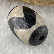 Natural Powerful Tibetan Old Oily Agate Tiger Tooth Daluo Dzi Bead Heavenly Master (Tian Zhu) 2.04g 14.1 by 10.0mm - Huangs Jadeite and Jewelry Pte Ltd