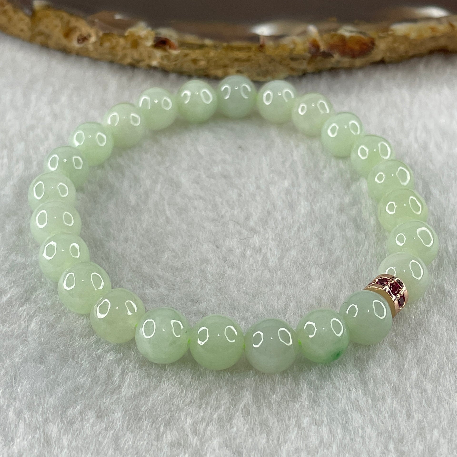 Type A Natural Light Apple Green Jadeite Beads Bracelet 18.06g 15cm 7.8mm 24 Beads - Huangs Jadeite and Jewelry Pte Ltd