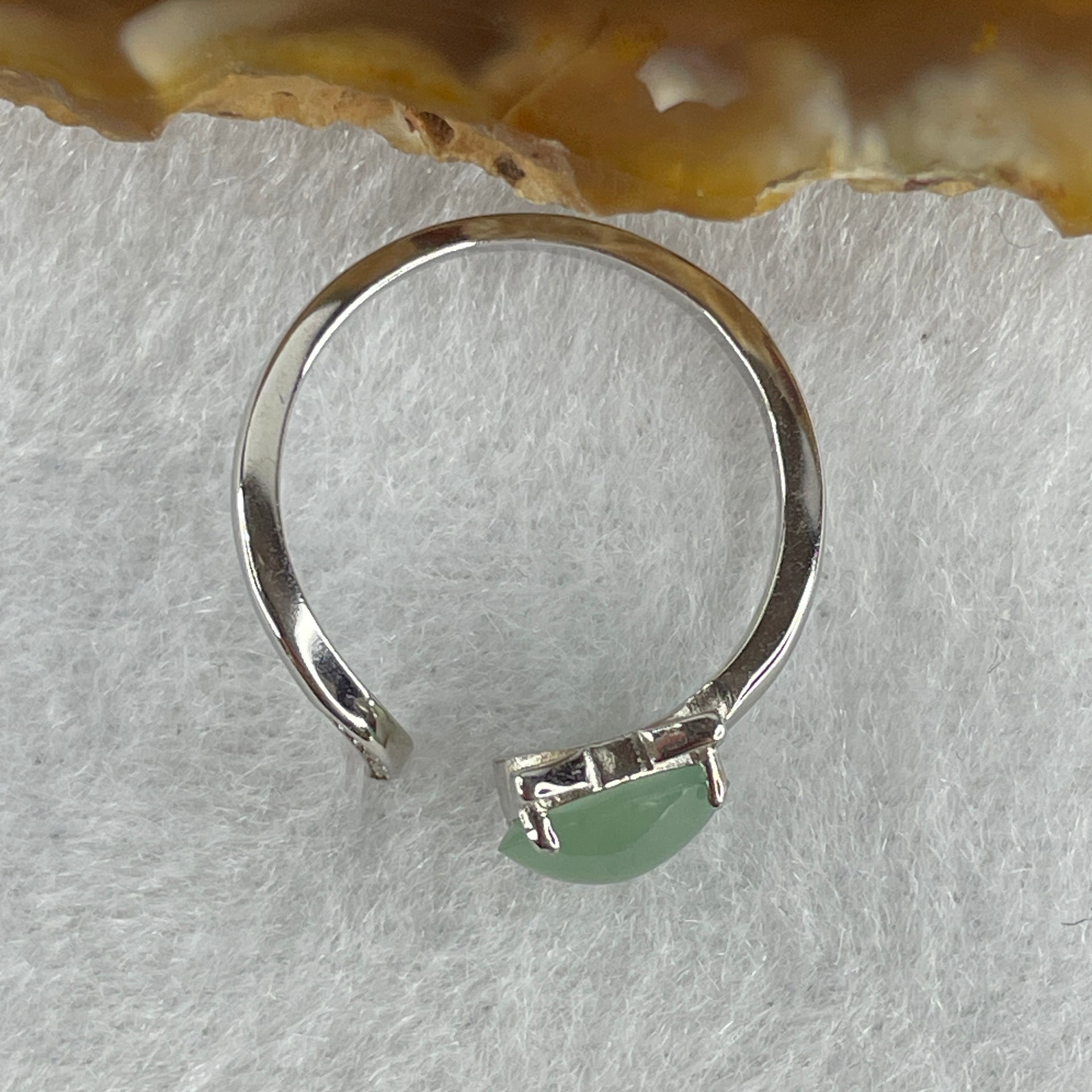 Natural Type A Semi Icy Blueish Green Jadeite Oval Shape Cabouchon in S925 Silver Cat Ring (Adjustable Size) 1.76g 6.3 by 8.0 by 3.5mm - Huangs Jadeite and Jewelry Pte Ltd