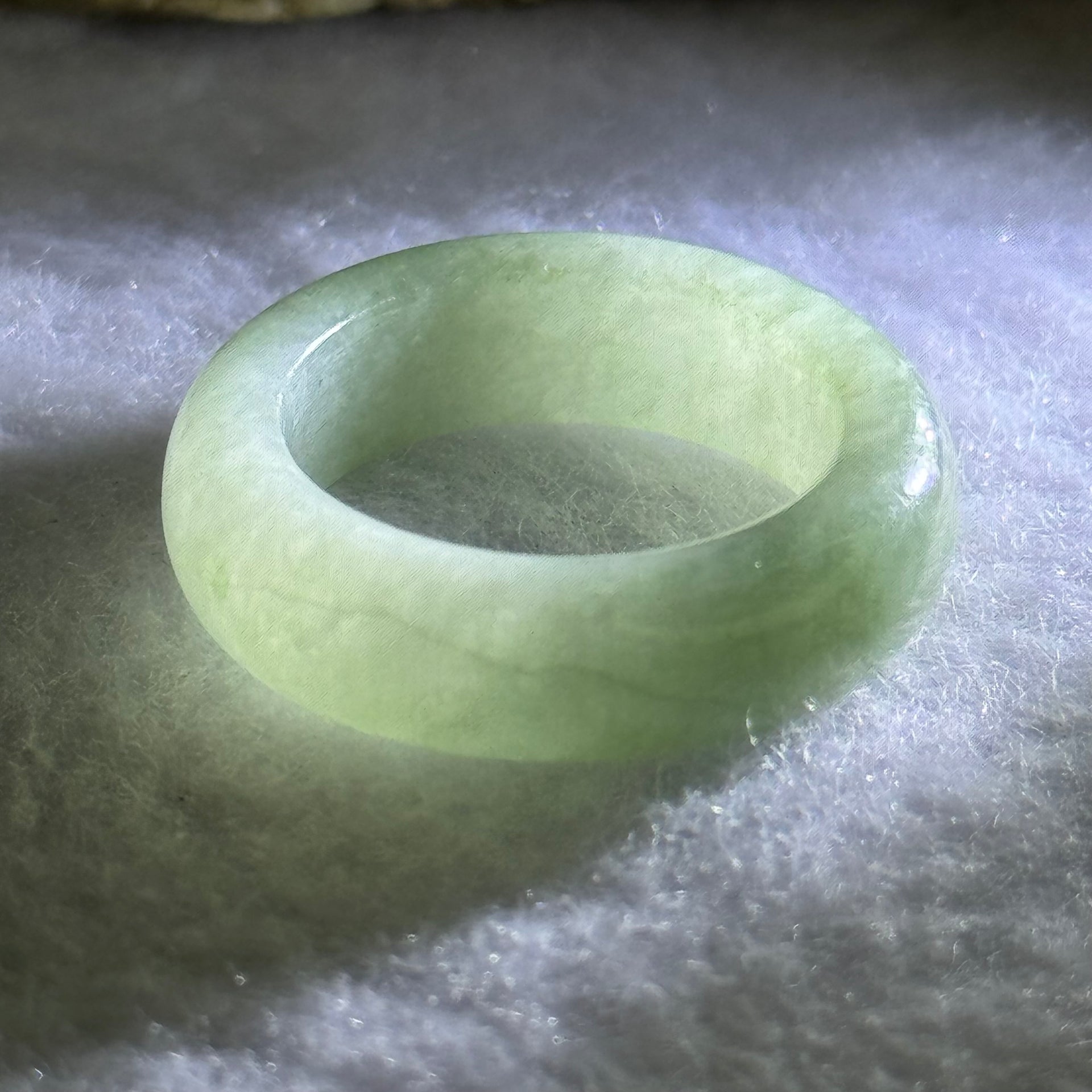 Type A Green Jadeite Ring 4.59g 6.4 by 4.4mm US7.25 HK16 (Internal Line) - Huangs Jadeite and Jewelry Pte Ltd