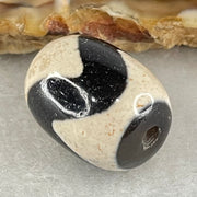 Natural Powerful Tibetan Old Oily Agate Tiger Tooth Daluo Dzi Bead Heavenly Master (Tian Zhu) 虎呀天诛 4.94g 17.7 by 13.4mm - Huangs Jadeite and Jewelry Pte Ltd