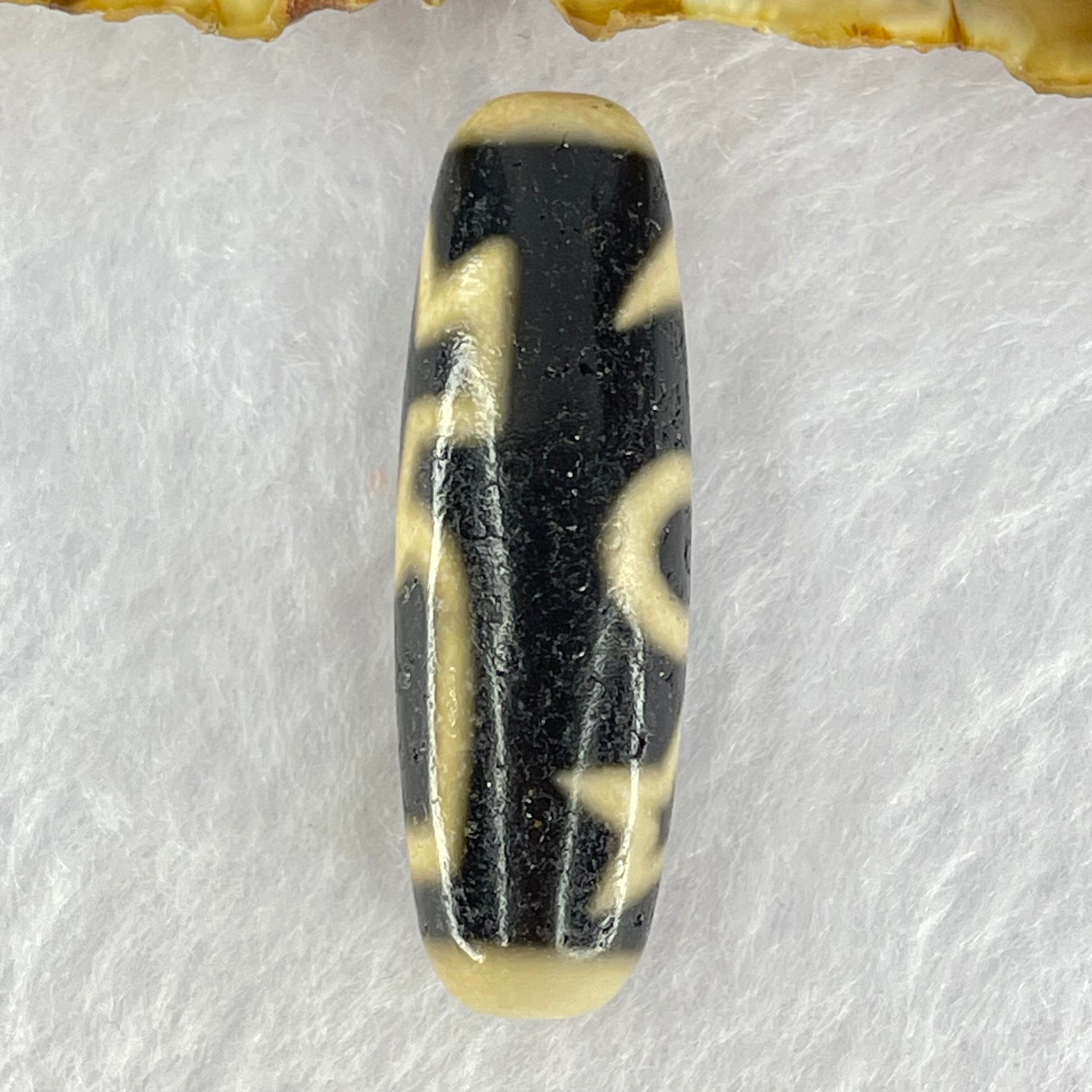 Natural Powerful Tibetan Old Oily Agate Cai Shen with Moon Sun Star Dzi Bead Heavenly Master (Tian Zhu) 财神天珠 8.66g 38.2 by 12.2mm - Huangs Jadeite and Jewelry Pte Ltd