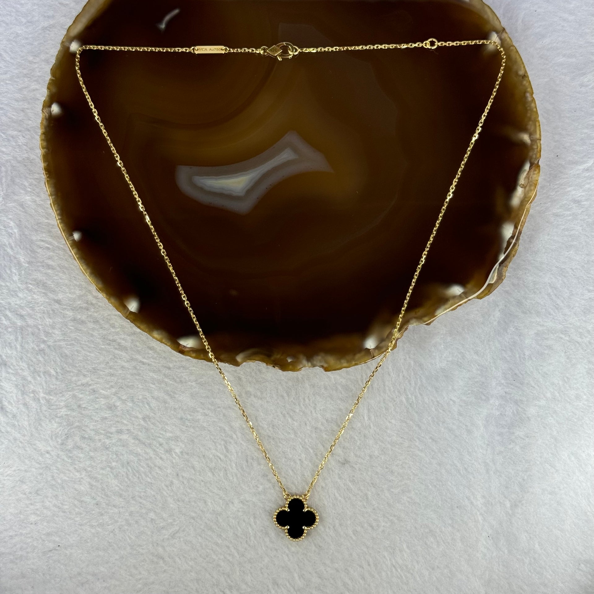 (Pre-Love) Van Cleef & Arpels VCA Vintage Alhambra Pendant Necklace 18K yellow gold Onyx 5.49g 42cm - Huangs Jadeite and Jewelry Pte Ltd