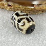 Natural Powerful Tibetan Old Oily Agate 6 Hearts Tortoise Shell Dzi Bead Heavenly Master (Tian Zhu) 六心龟壳天珠 4.20g 17.2 by 12.3mm - Huangs Jadeite and Jewelry Pte Ltd