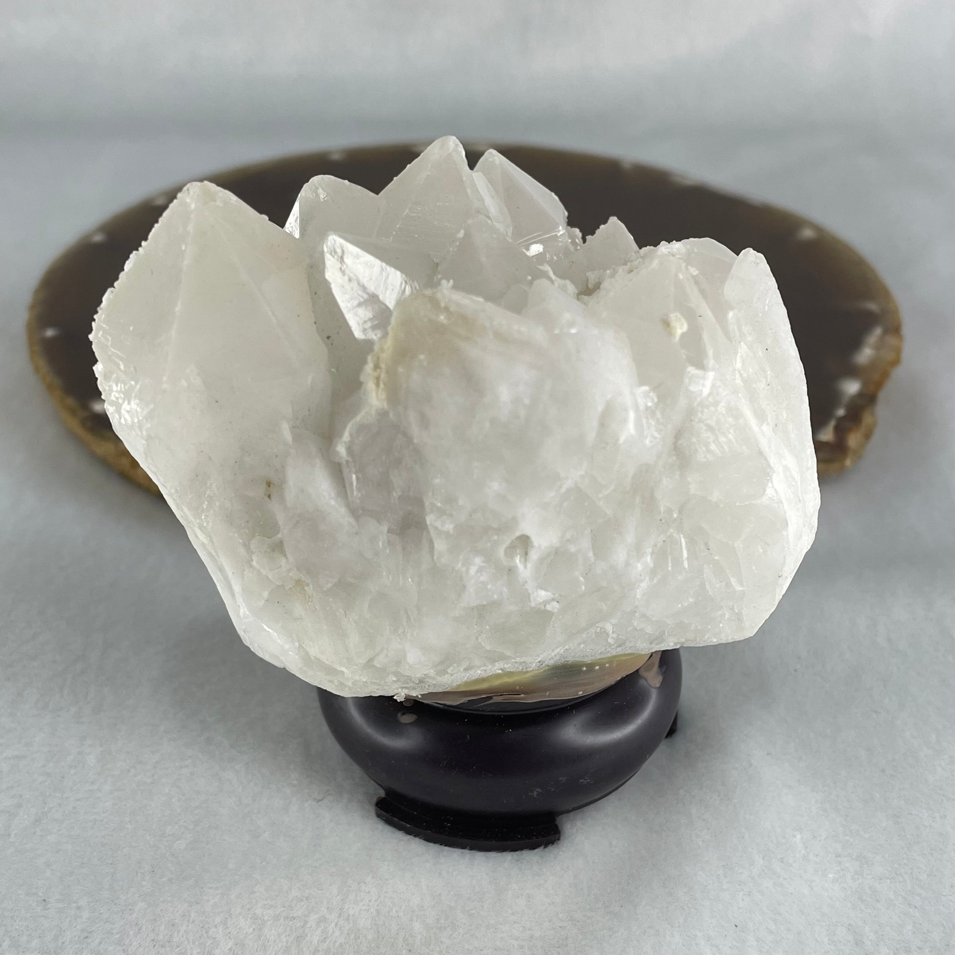 Natural Milky White Quartz Display 334.86g 77.4 by 59.0 by 87.7mm - Huangs Jadeite and Jewelry Pte Ltd