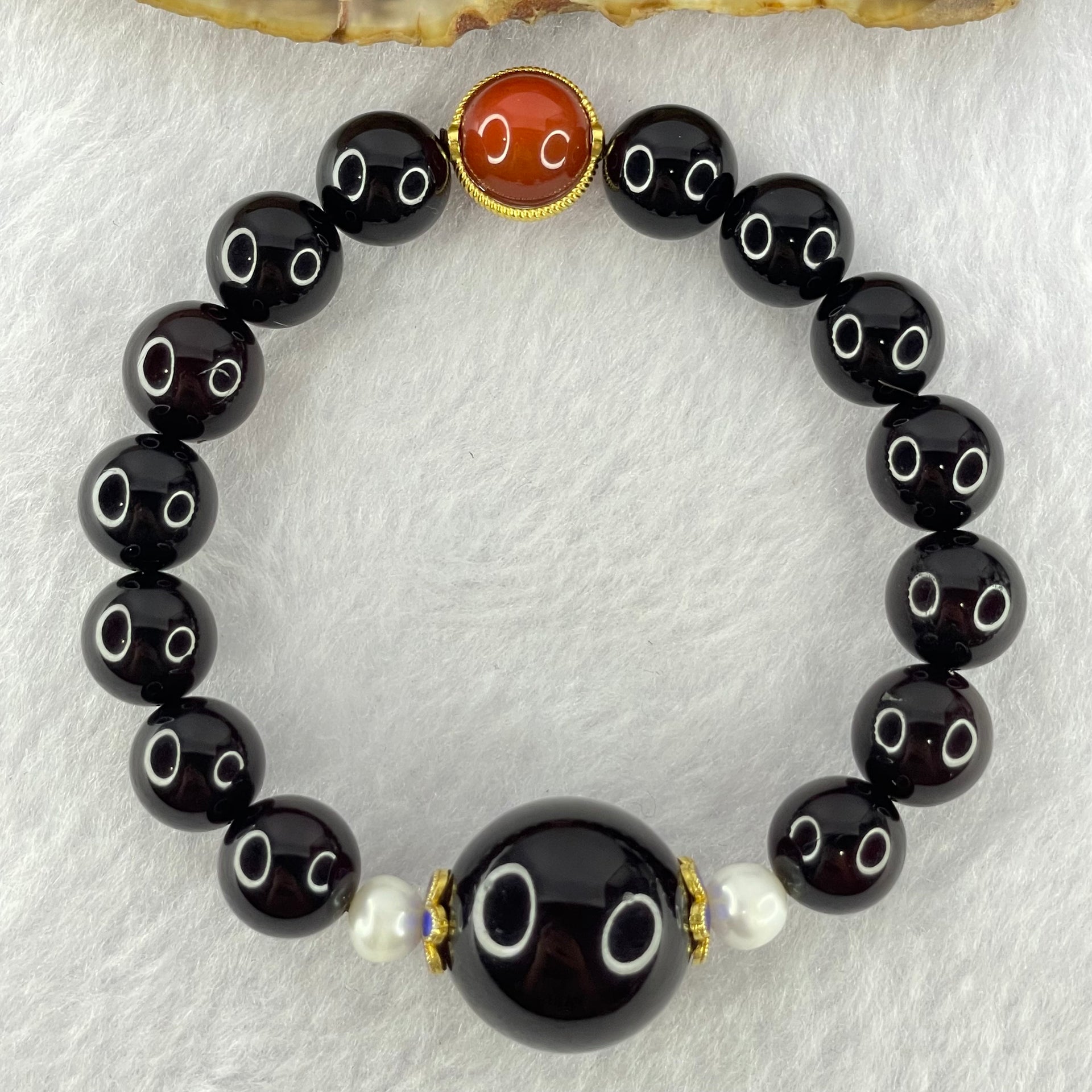 Natural Blood Red Amber Beads Bracelet 天然血珀手链 14.56g 16cm 10.6mm 16 Beads, 18.3mm 1 Bead - Huangs Jadeite and Jewelry Pte Ltd