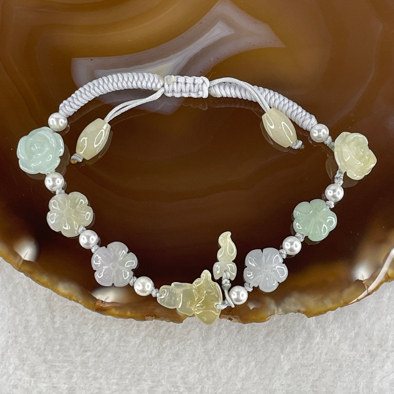 Natural Type A Jelly Yellowish with Lavender and Green Jadeite Flower with Fish Fox Bracelet 9.28g 16-18cm 11.4 by 4.8mm 2 Flower - 10.4 by 5.0mm 4Flowers
