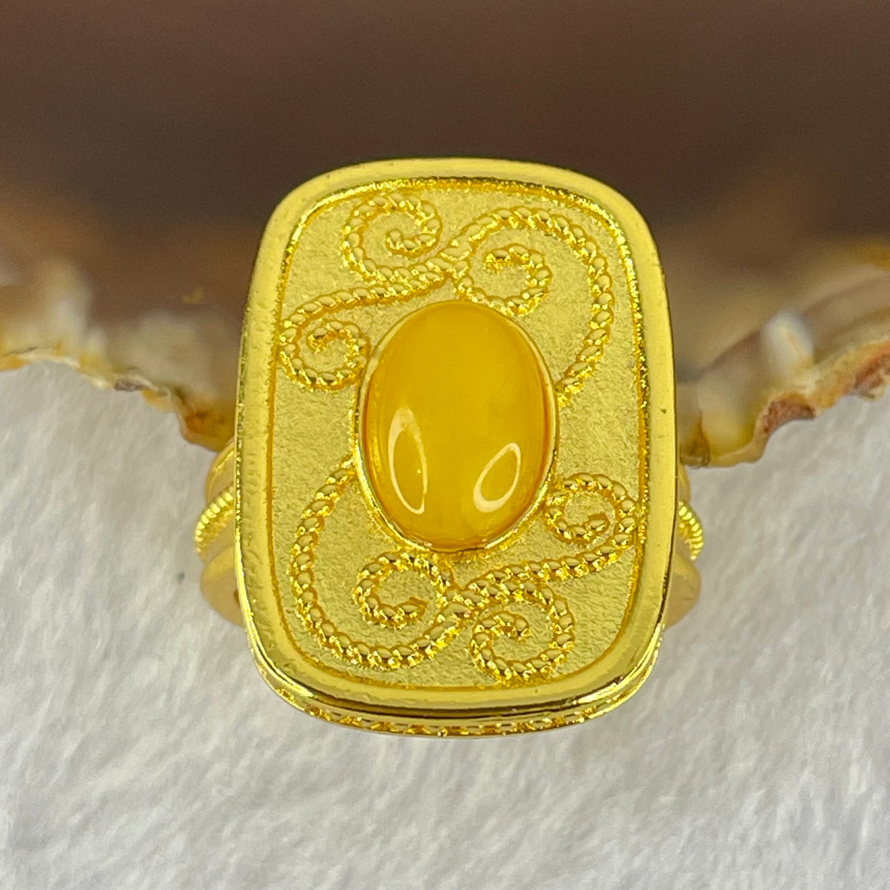 Natural Butterscotch Amber in  Sliver Gold Color Ring (Adjustable Size) 7.49g 10.1 by 6.7 by 3.5mm - Huangs Jadeite and Jewelry Pte Ltd