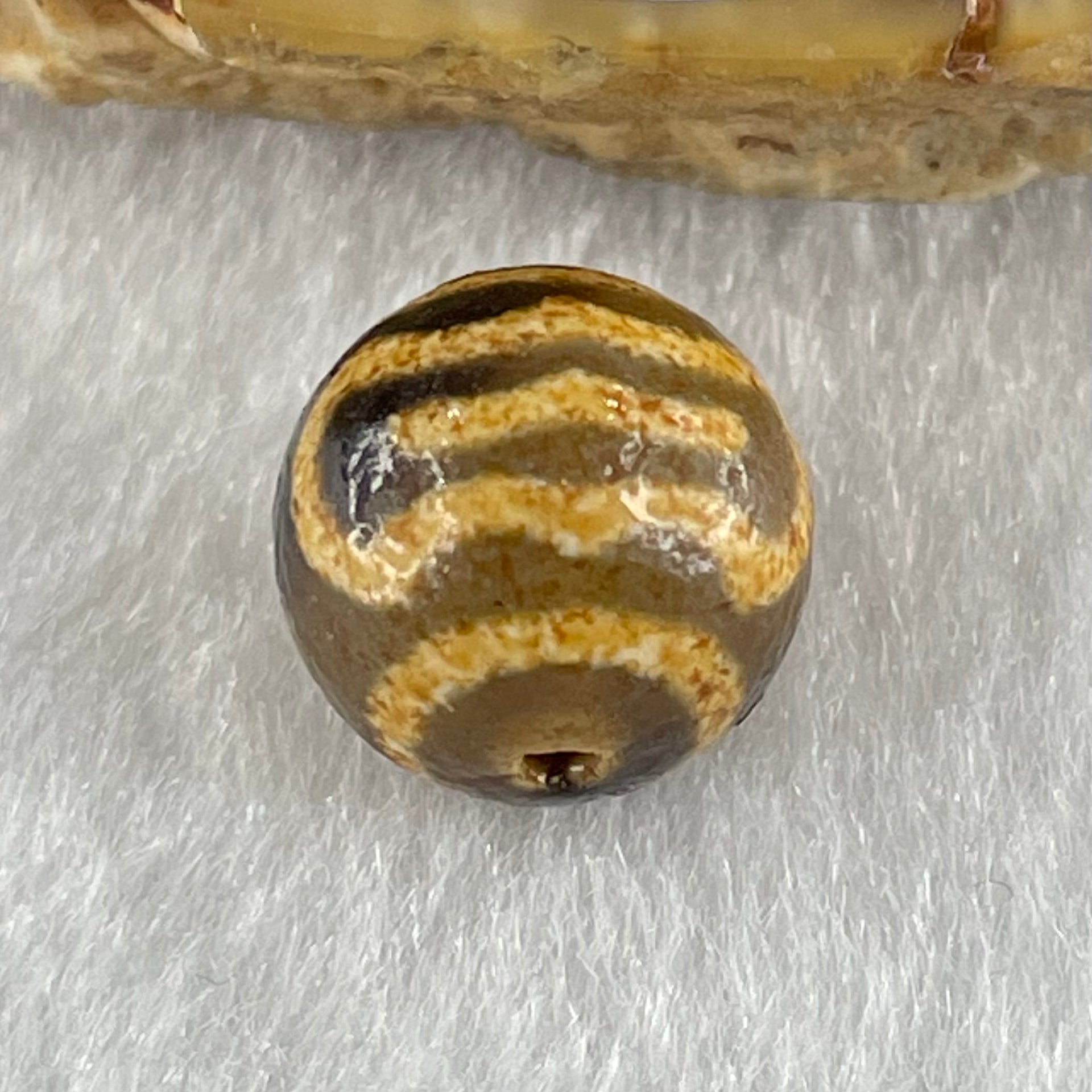 Natural Powerful Tibetan Old Oily Agate Double Garuda Dzi Bead Heavenly Master (Tian Zhu) 1.59g 10.3 by 10.6mm - Huangs Jadeite and Jewelry Pte Ltd