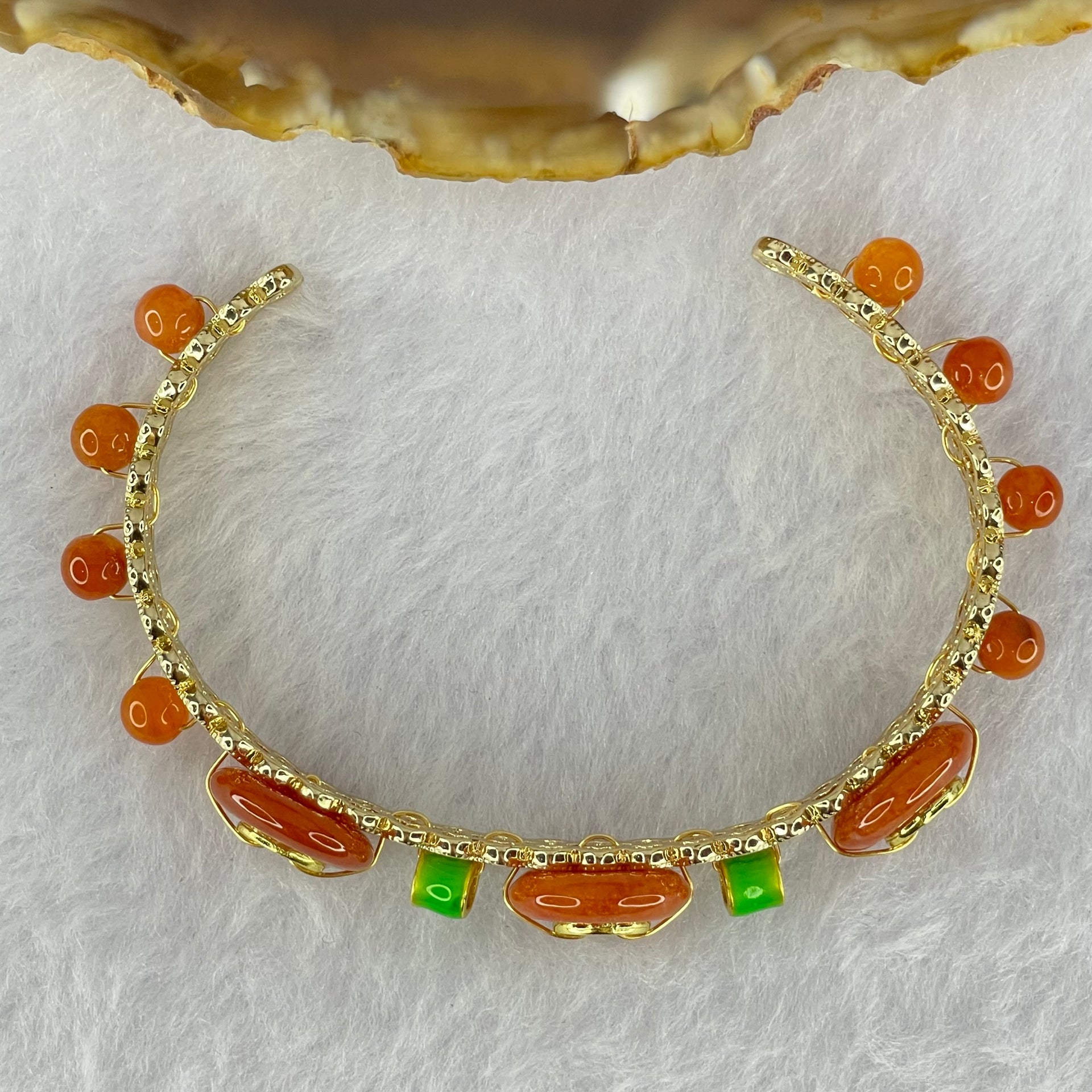 Type A Red Jadeite Ping An Kou Donut and Beads 13.22g 12.9 by 4.0mm 3pcs 5.0mm 8 Beads - Huangs Jadeite and Jewelry Pte Ltd