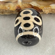 Natural Powerful Tibetan Old Oily Agate 5 Eyes Lightning Dzi Bead Heavenly Master (Tian Zhu) 五眼闪电天珠 4.76g 17.6 by 13.3mm - Huangs Jadeite and Jewelry Pte Ltd