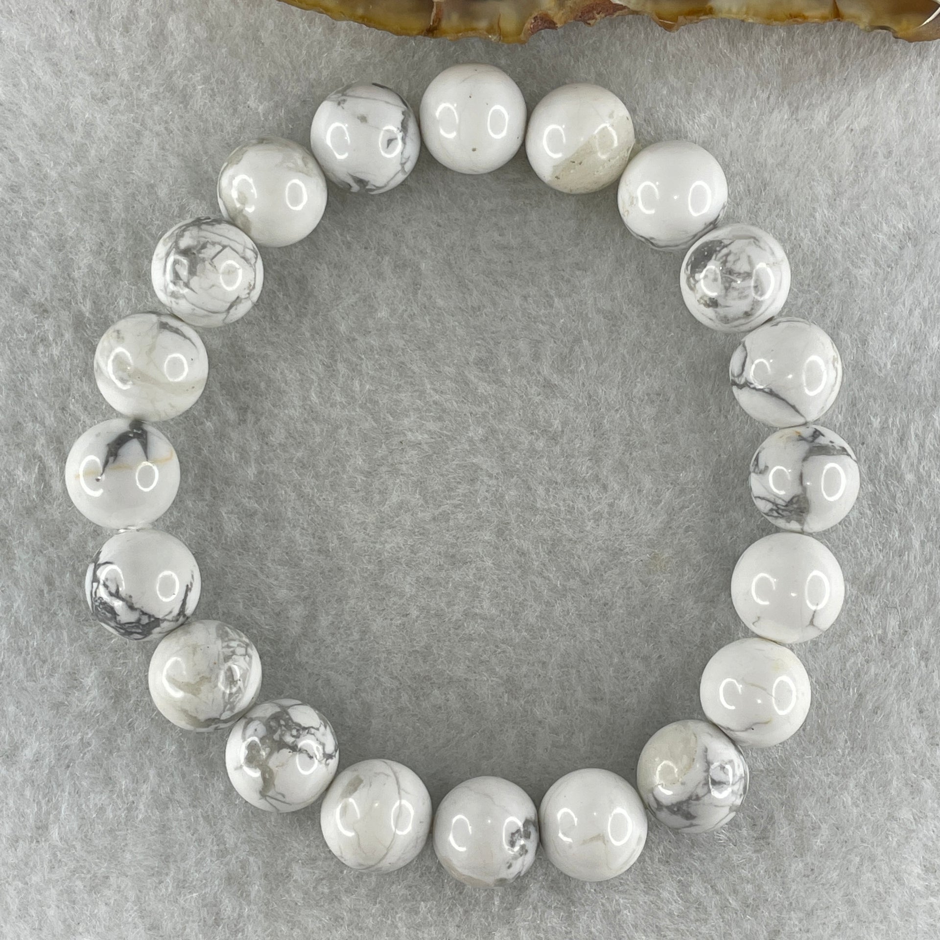 Natural Magnesite Calcite Beads Bracelet 30.38g 16cm 10.1mm 20Beads - Huangs Jadeite and Jewelry Pte Ltd