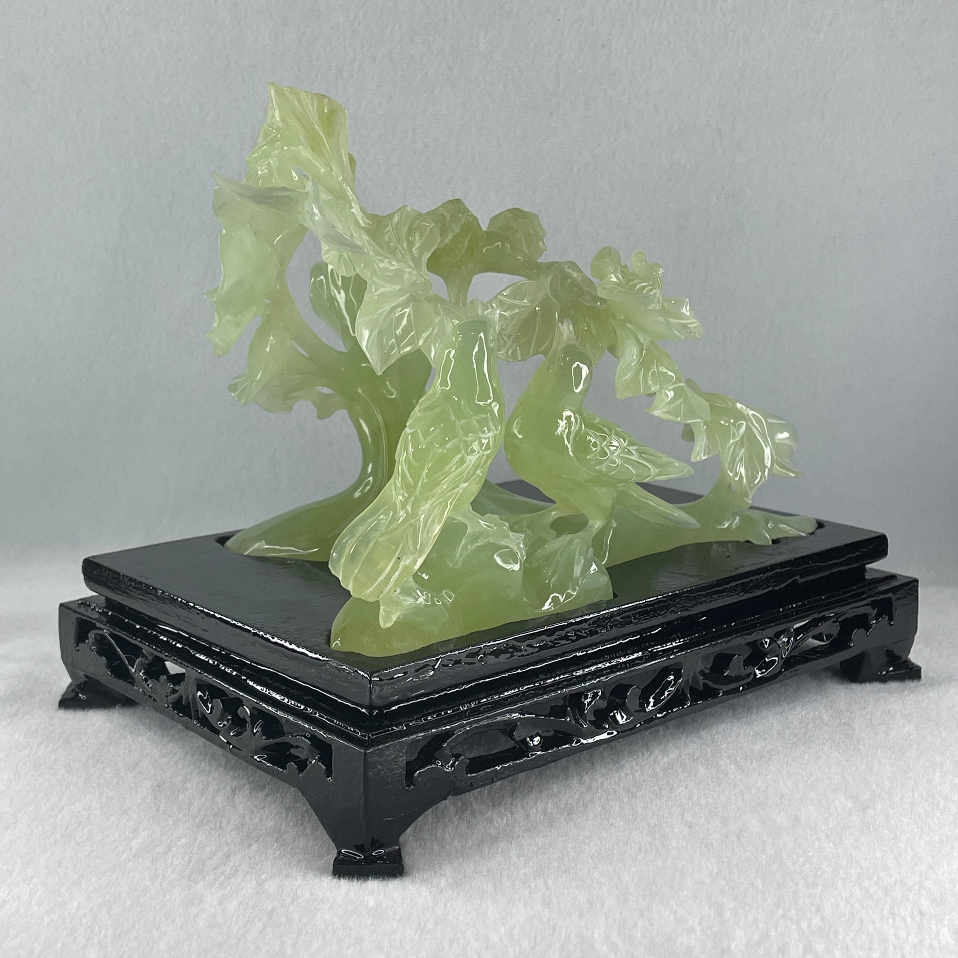 Natural Green Serpentine Twin Magpie Birds on Tree with Wooden Stand Display 792.2g L203.0 by B146.0 by H170.0 mm - Huangs Jadeite and Jewelry Pte Ltd