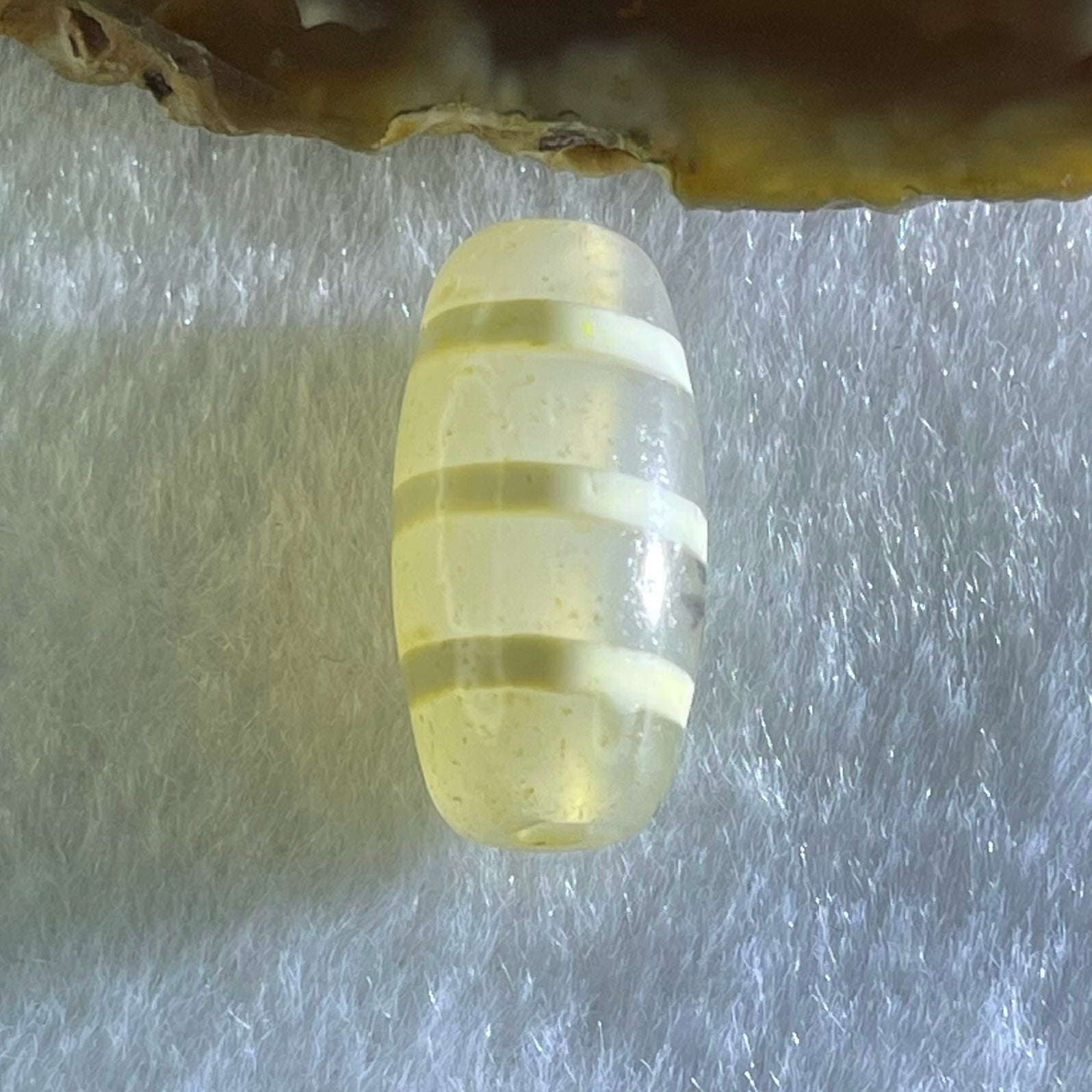 Natural Powerful Tibetan Old Oily Agate 3-Lines Dzi Bead Heavenly Master (Tian Zhu) 三行天诛 3.00g 20.1 by 10.1mm - Huangs Jadeite and Jewelry Pte Ltd