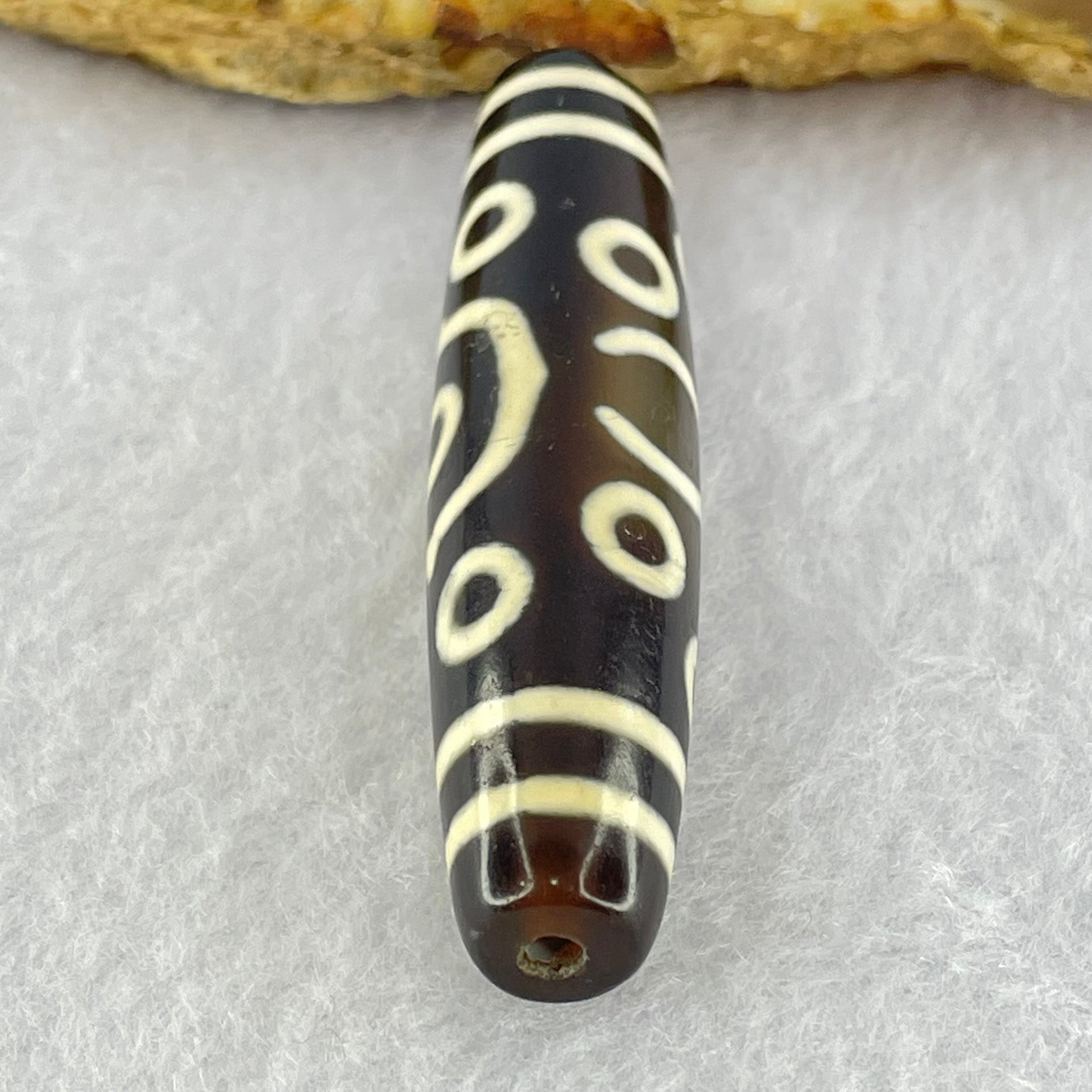 Natural Powerful Tibetan Old Oily Agate 11 Eyes Dzi Bead Heavenly Master (Tian Zhu) 十一眼天诛 15.10g 58.0 by 13.0mm - Huangs Jadeite and Jewelry Pte Ltd